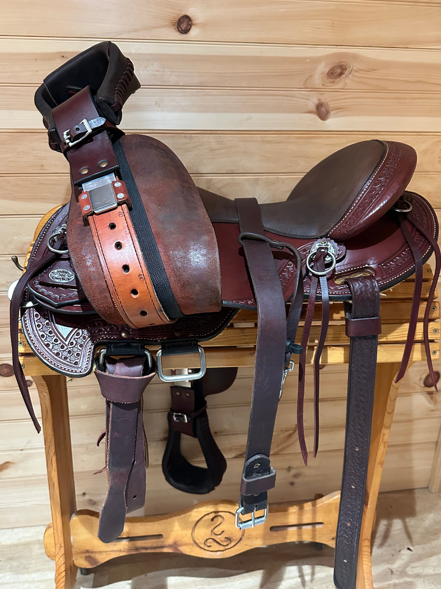 16” Circle Y Buffalo Gap Trail Western Saddle Model 2614