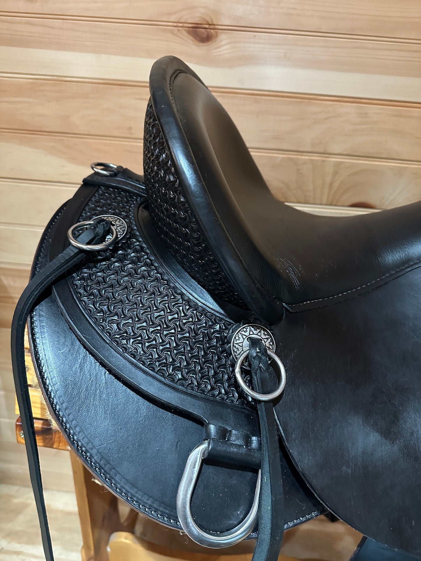 16” Circle Y High Horse Sulphur River Western Trail Saddle Model 6865