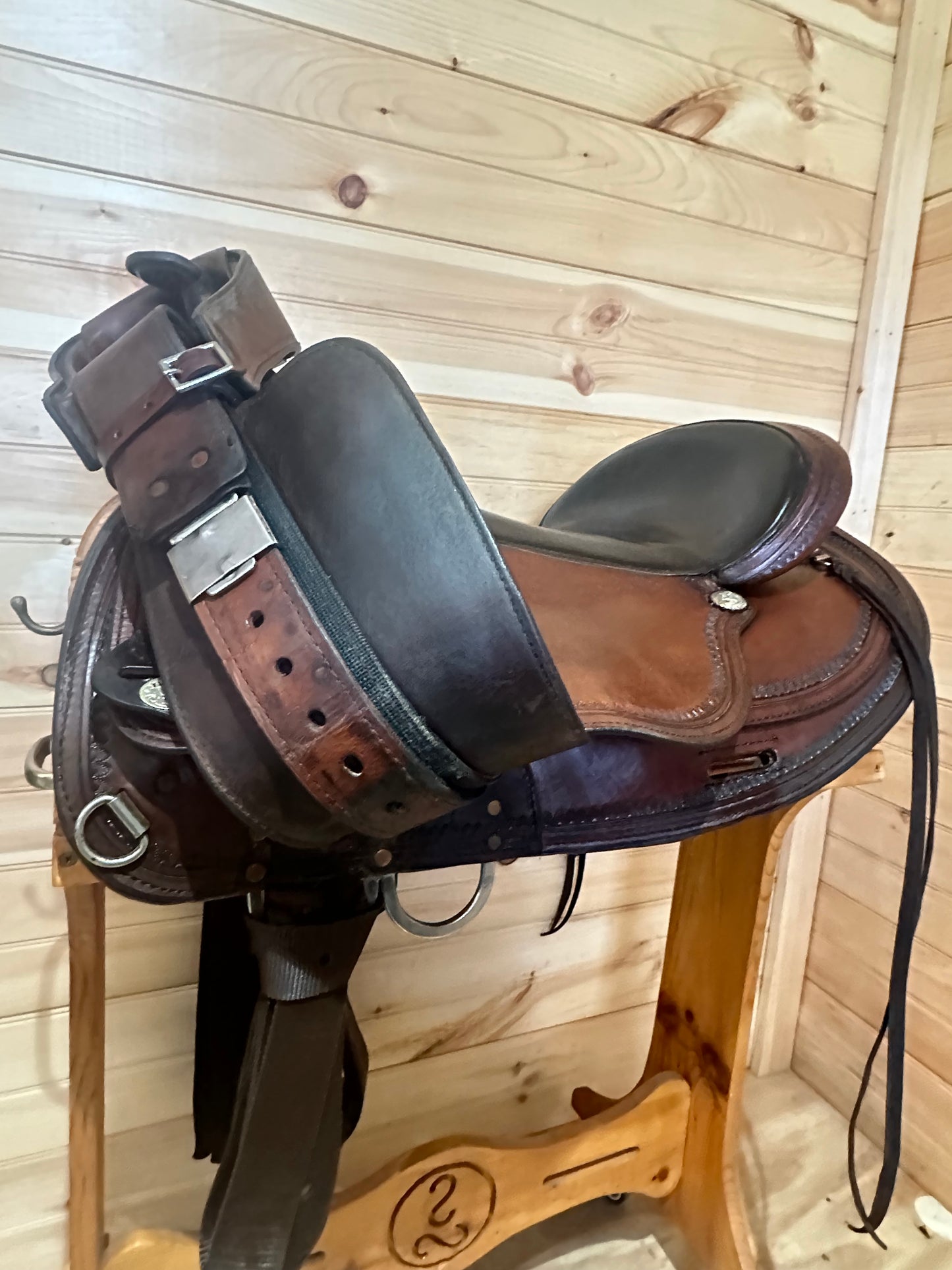 16” Circle Y Omaha Flex-Lite Western Trail Saddle Model 1554