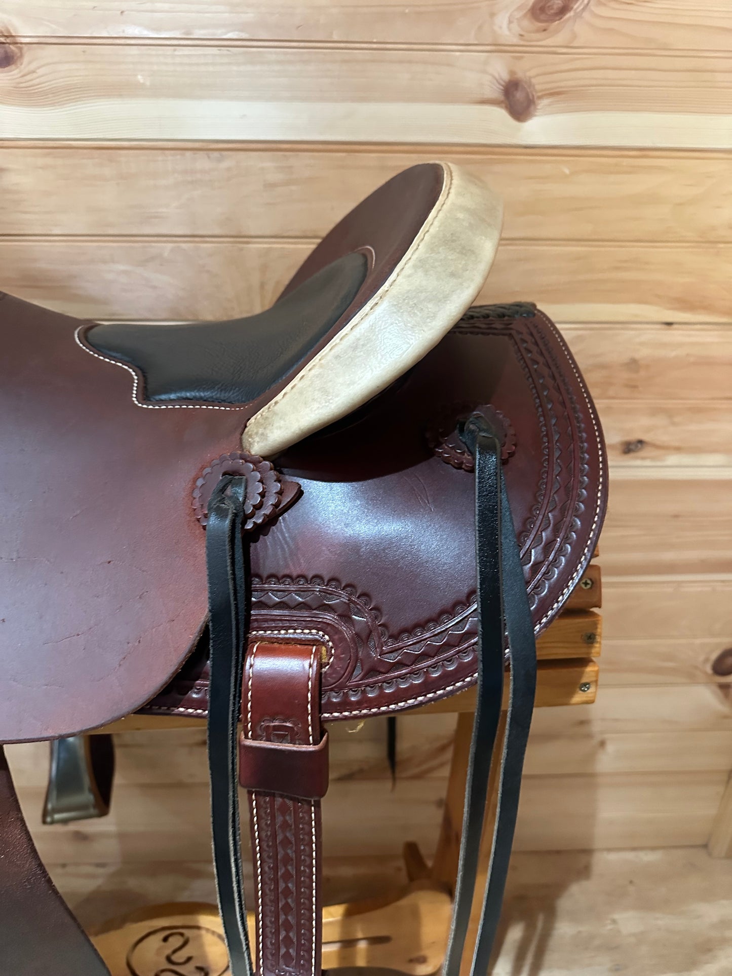 16” McCall Mclite All Around Western Saddle A047 325