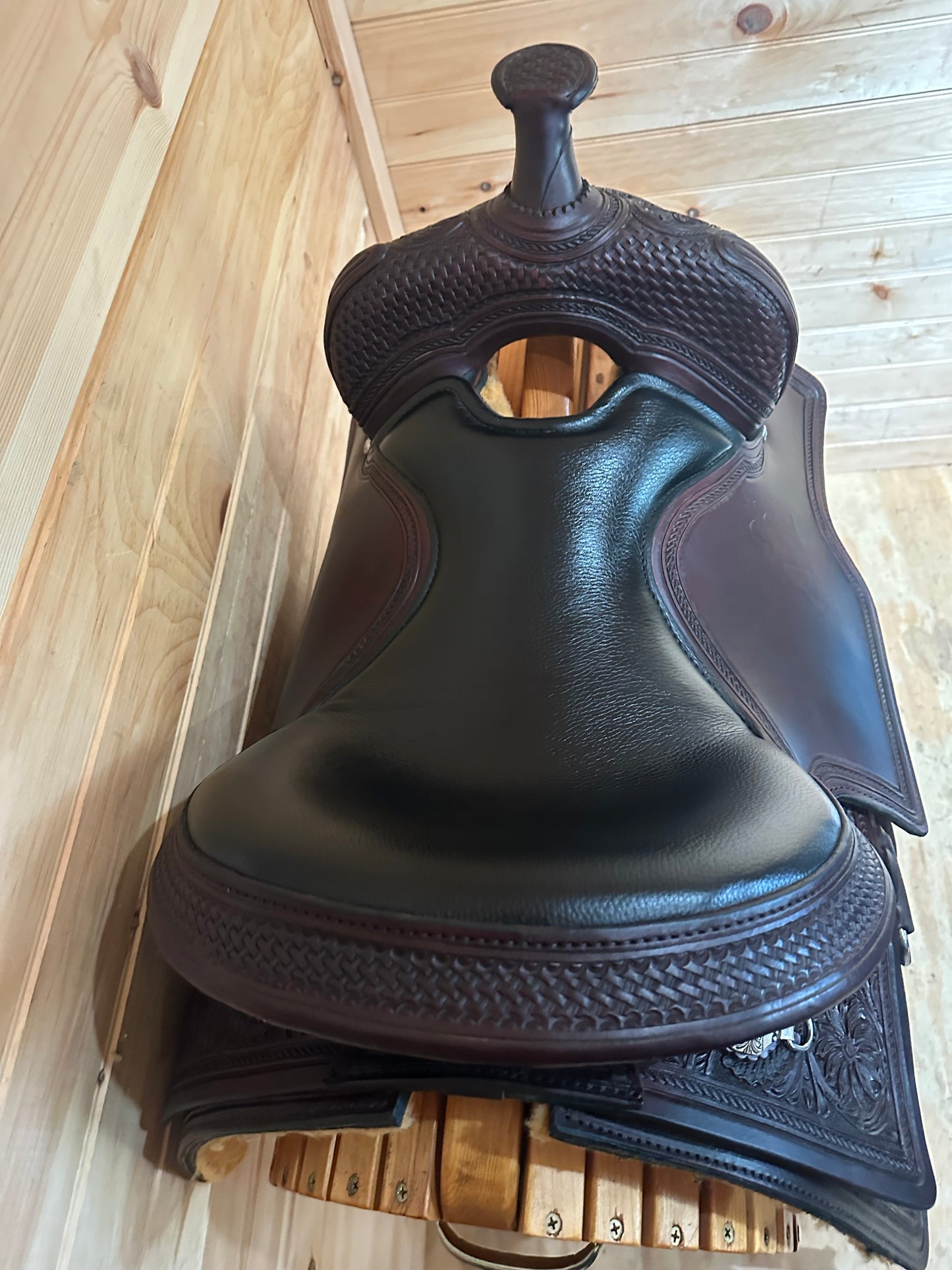 15” Stagecoach West Trail Classic Square Western Saddle Circle Y Model 110 (2024 Year)