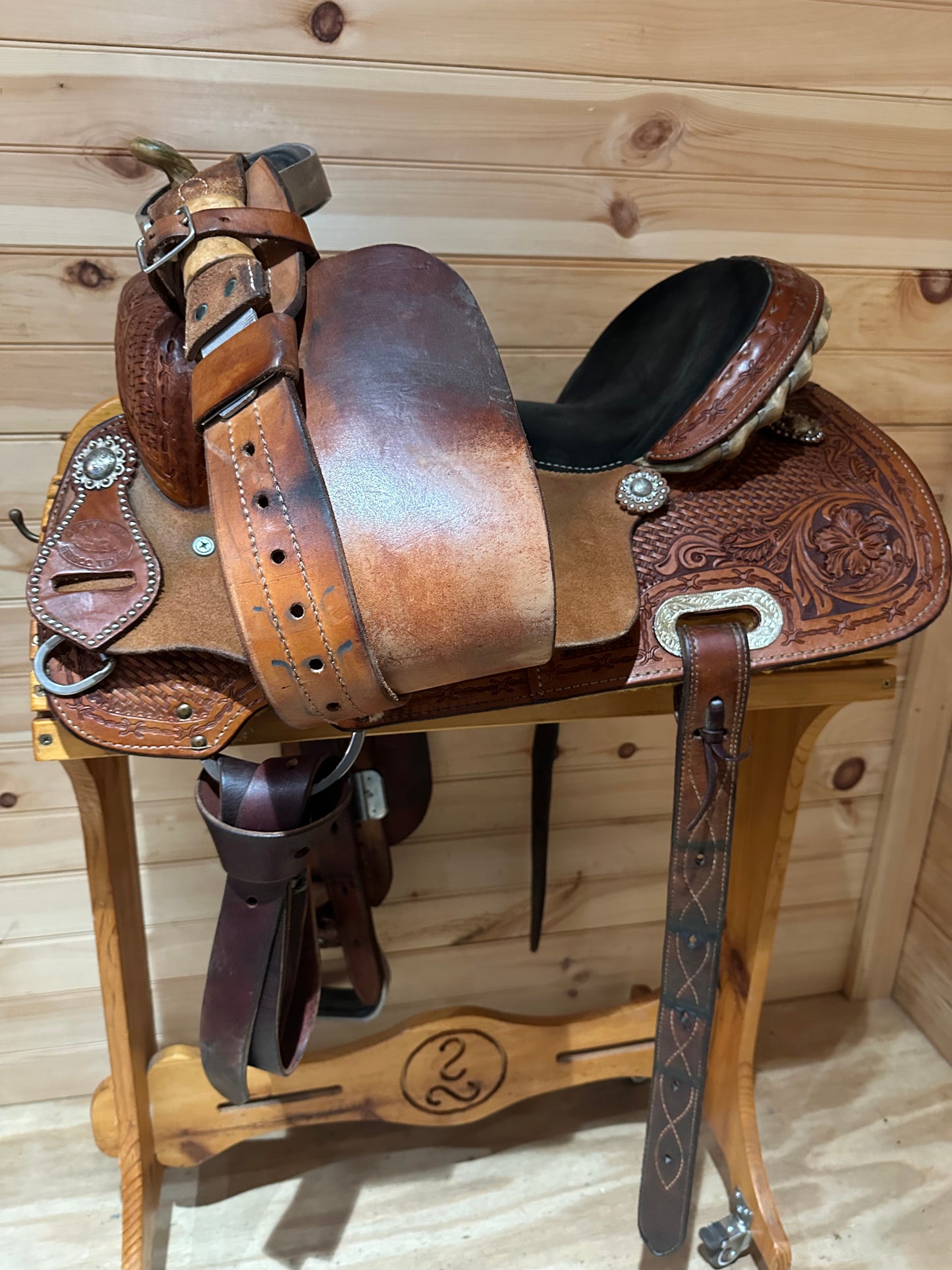 15” Hud Roberts HR Barrel Racing Saddle