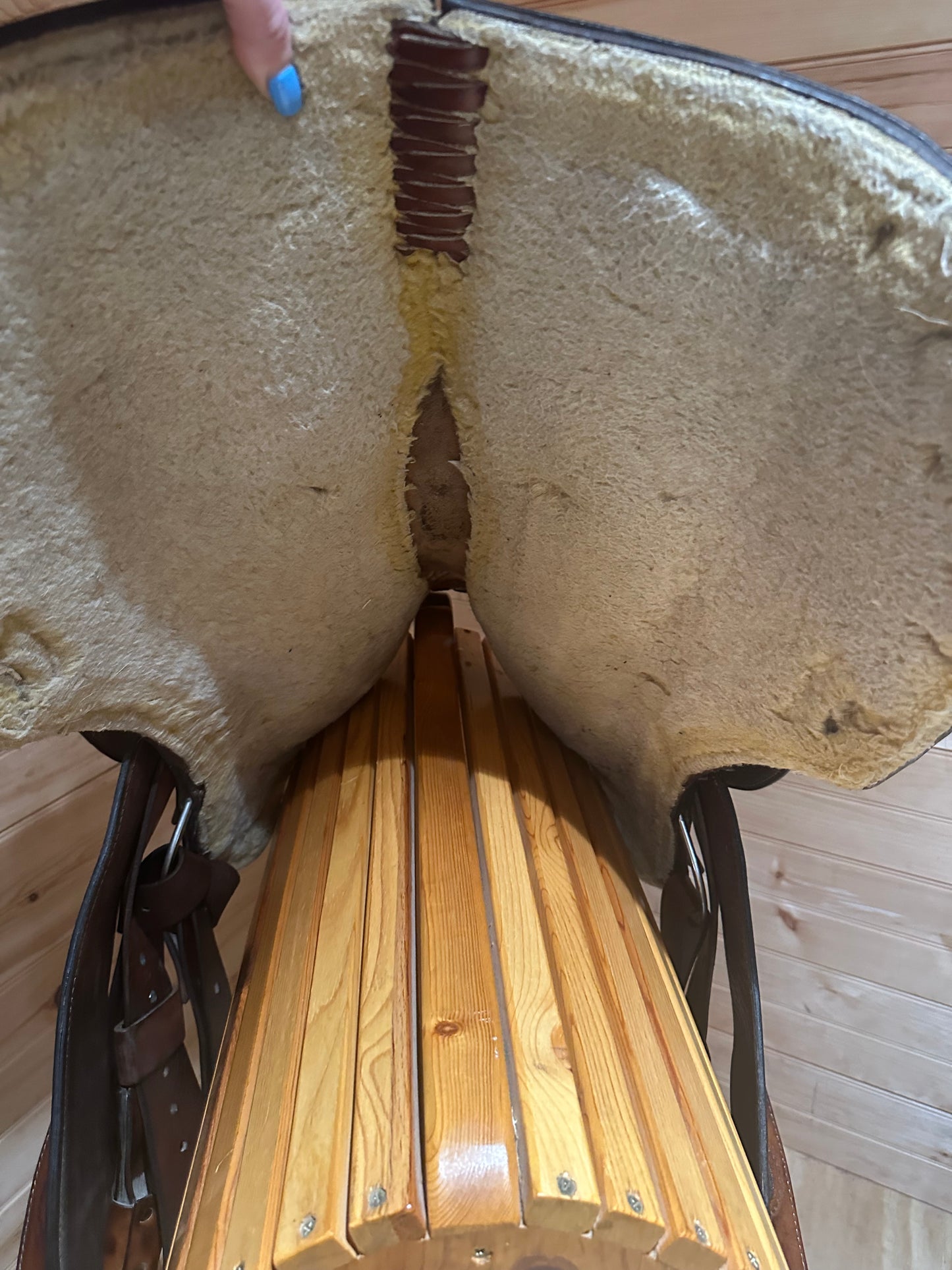 16” Circle Y Western Show Saddle Model 2364