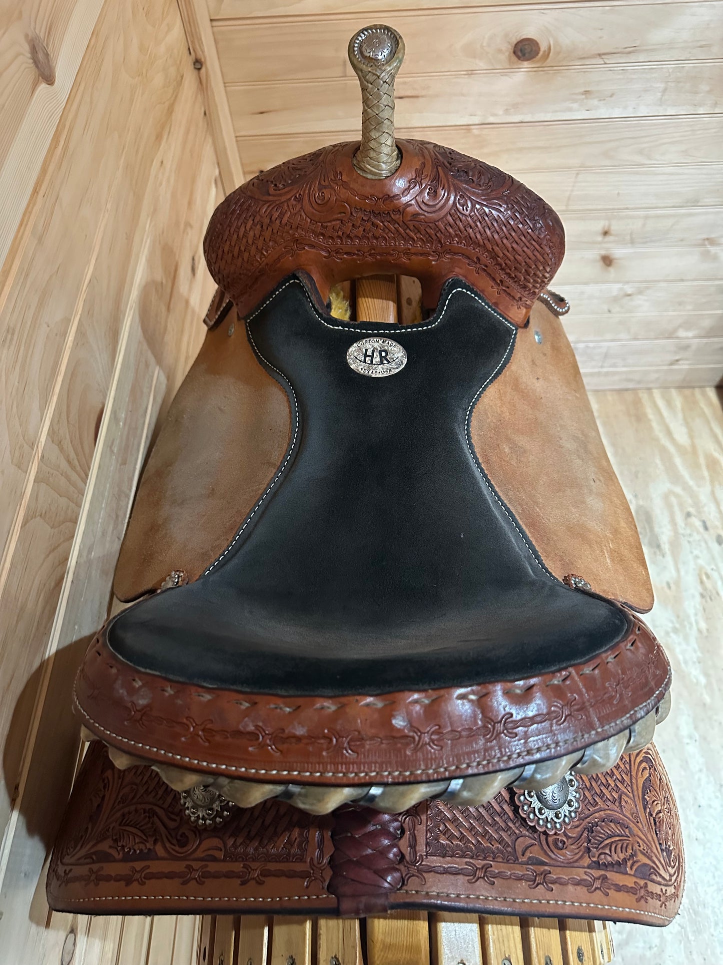 15” Hud Roberts HR Barrel Racing Saddle