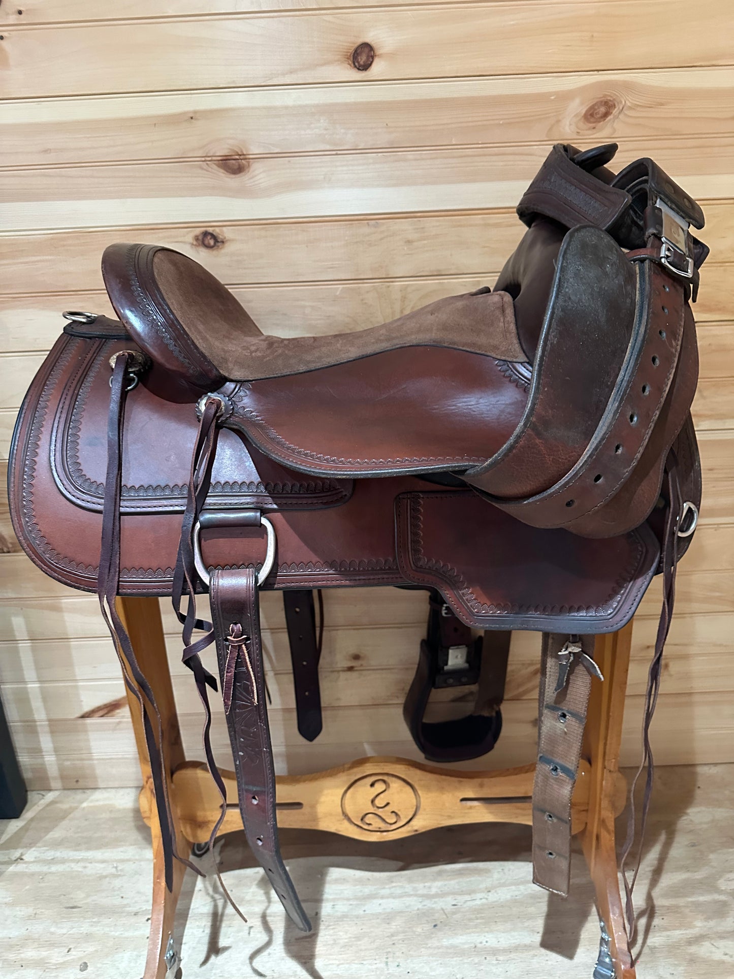 16” Circle Y Topeka Flex-Lite Western Trail Saddle Model 1651