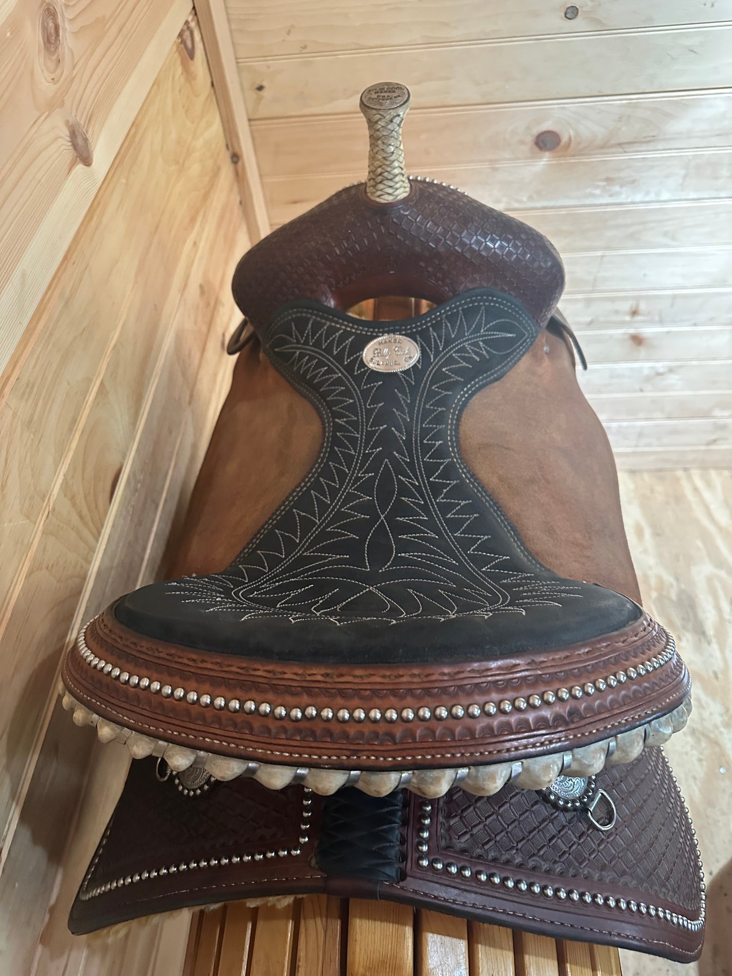 15” Billy Cook Maker Sulphur, OK Barrel Racing Saddle Model 1530