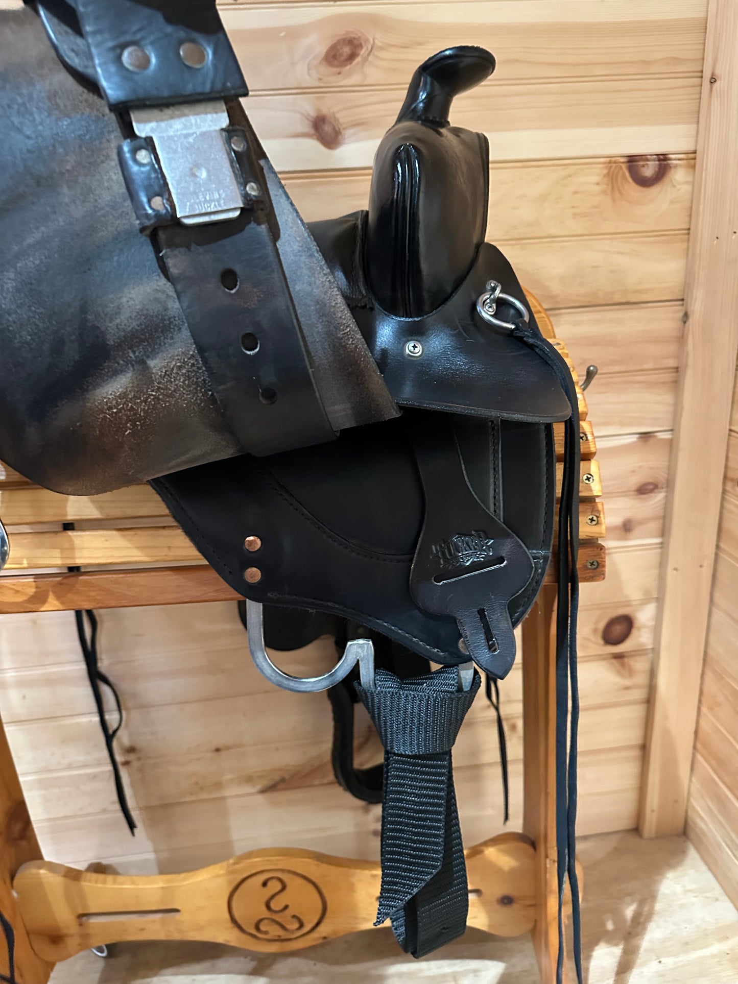 16.5” Tucker Black Mountain Western Trail Saddle Model 261