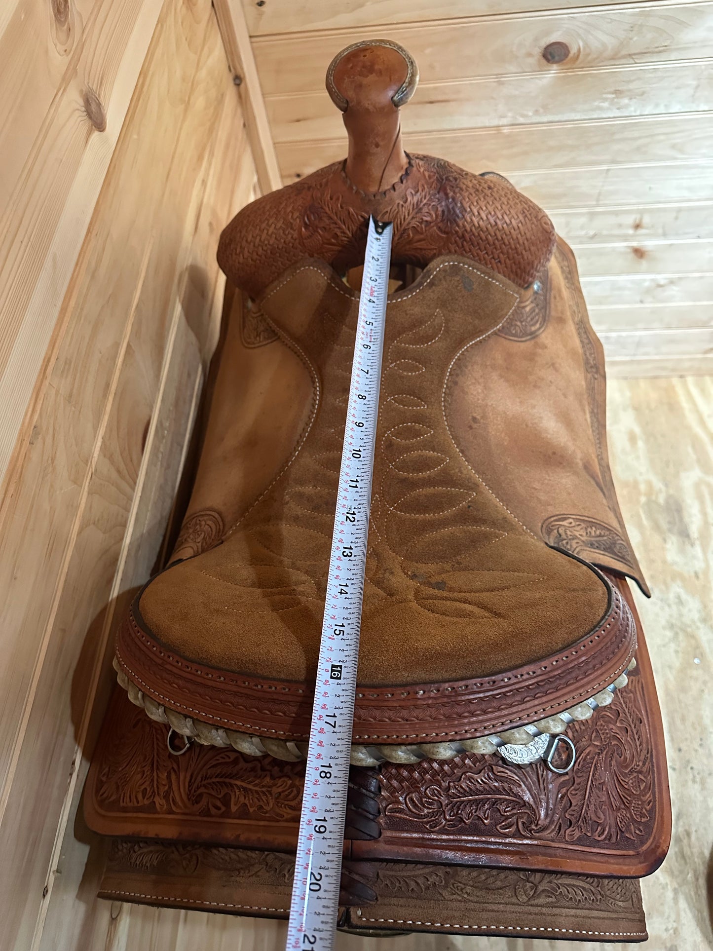 16” Circle Y Roping Western Saddle Model 1211