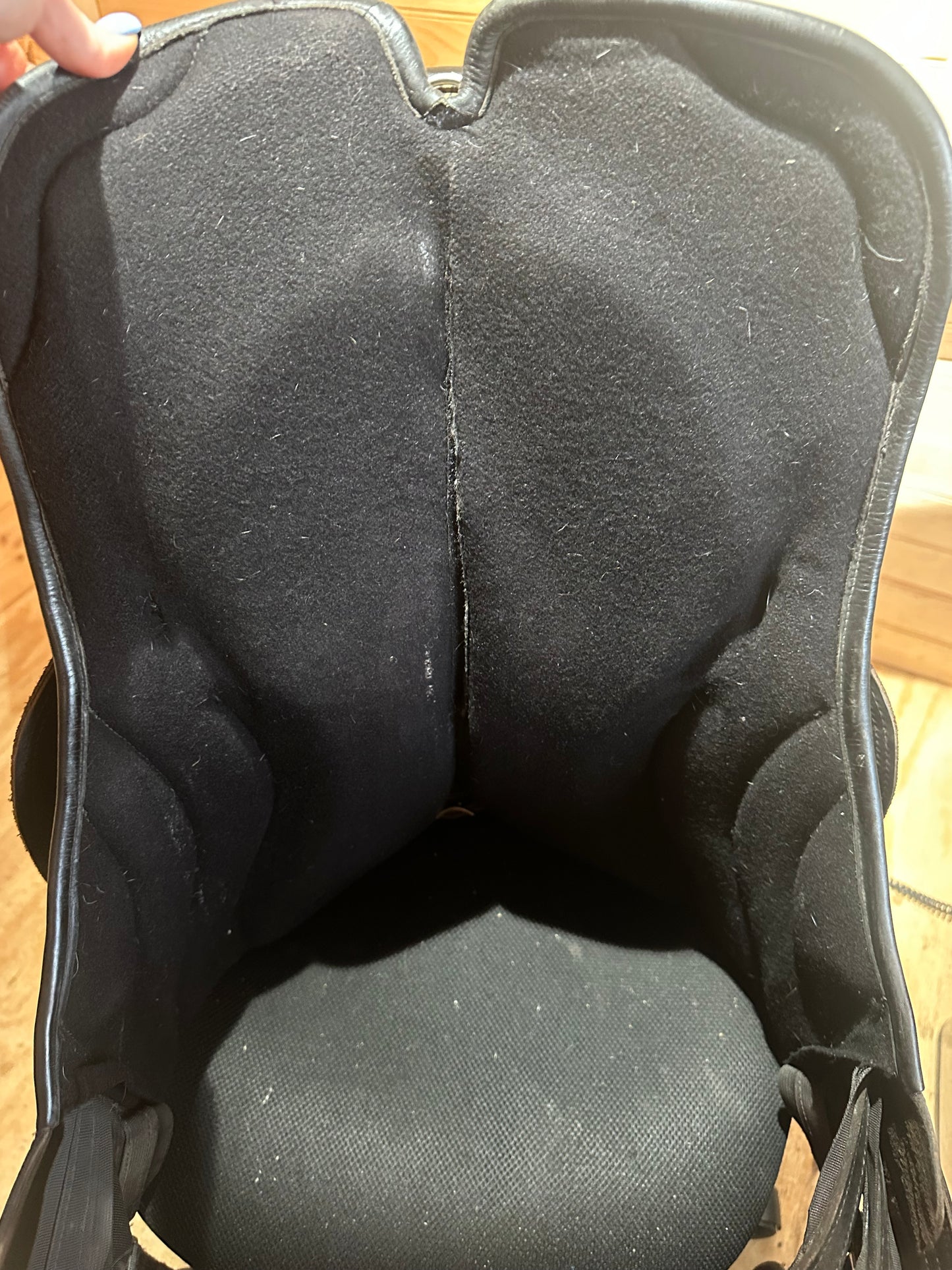 16” Sensation Ride Western Sport Treeless Trail Saddle