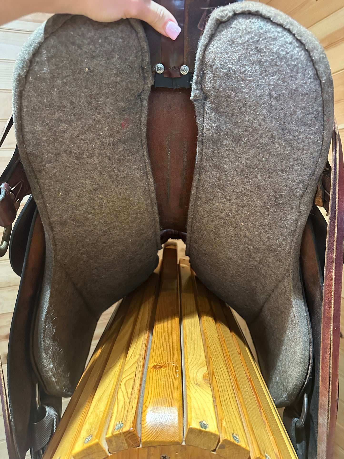 17.5” Tucker River Plantation Endurance Trail Saddle Model 146