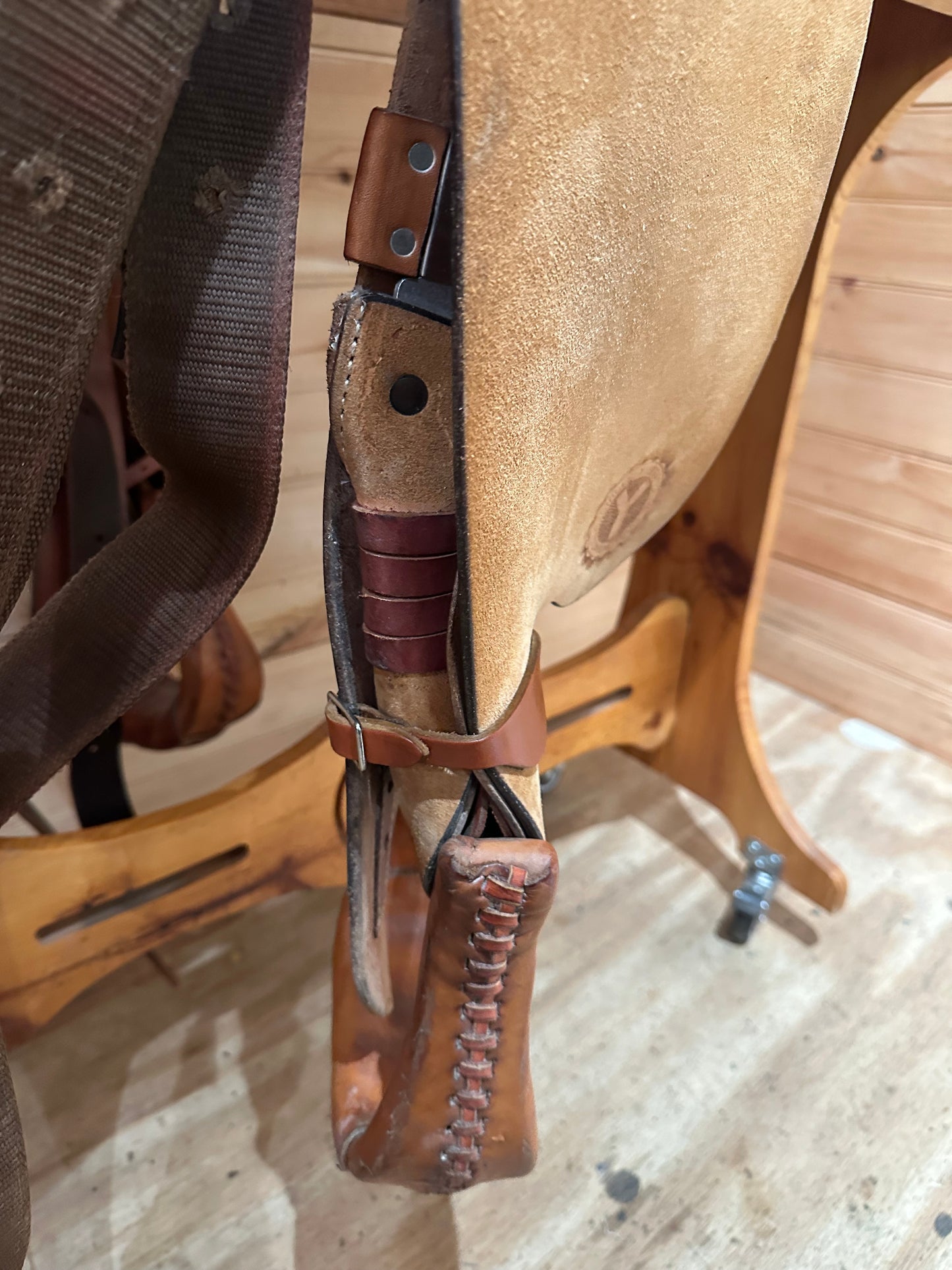 15.5” Circle Y Western Work Training Saddle Model 1440
