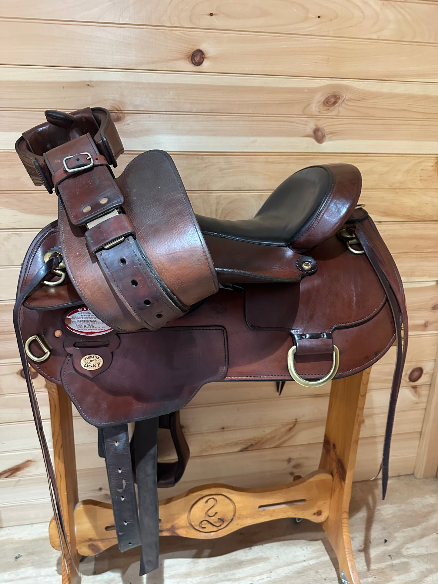 15” Circle Y Flex-Lite Western Trail Saddle Model 1650