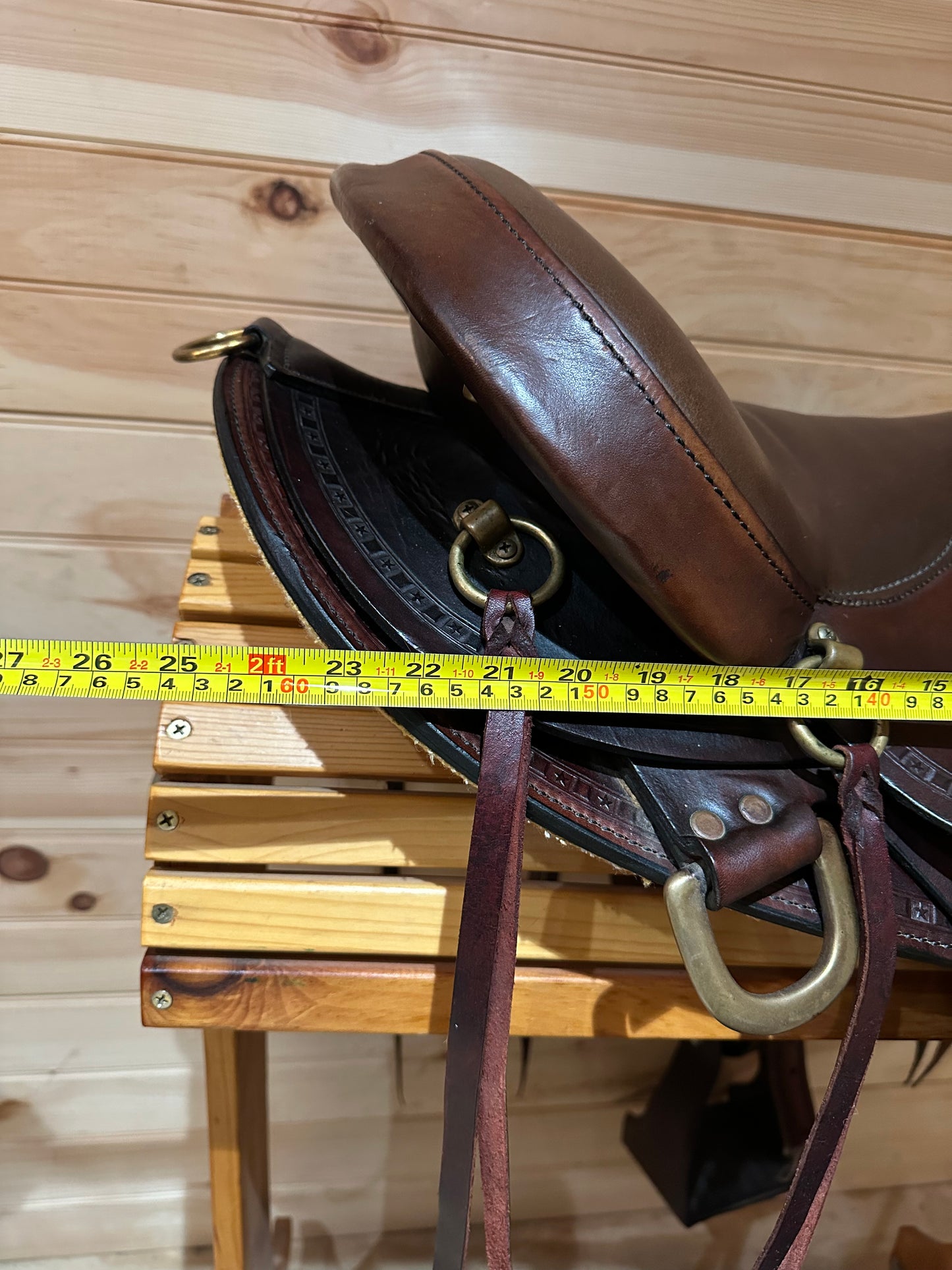 16” Big Horn Endurance Trail Saddle Model 805