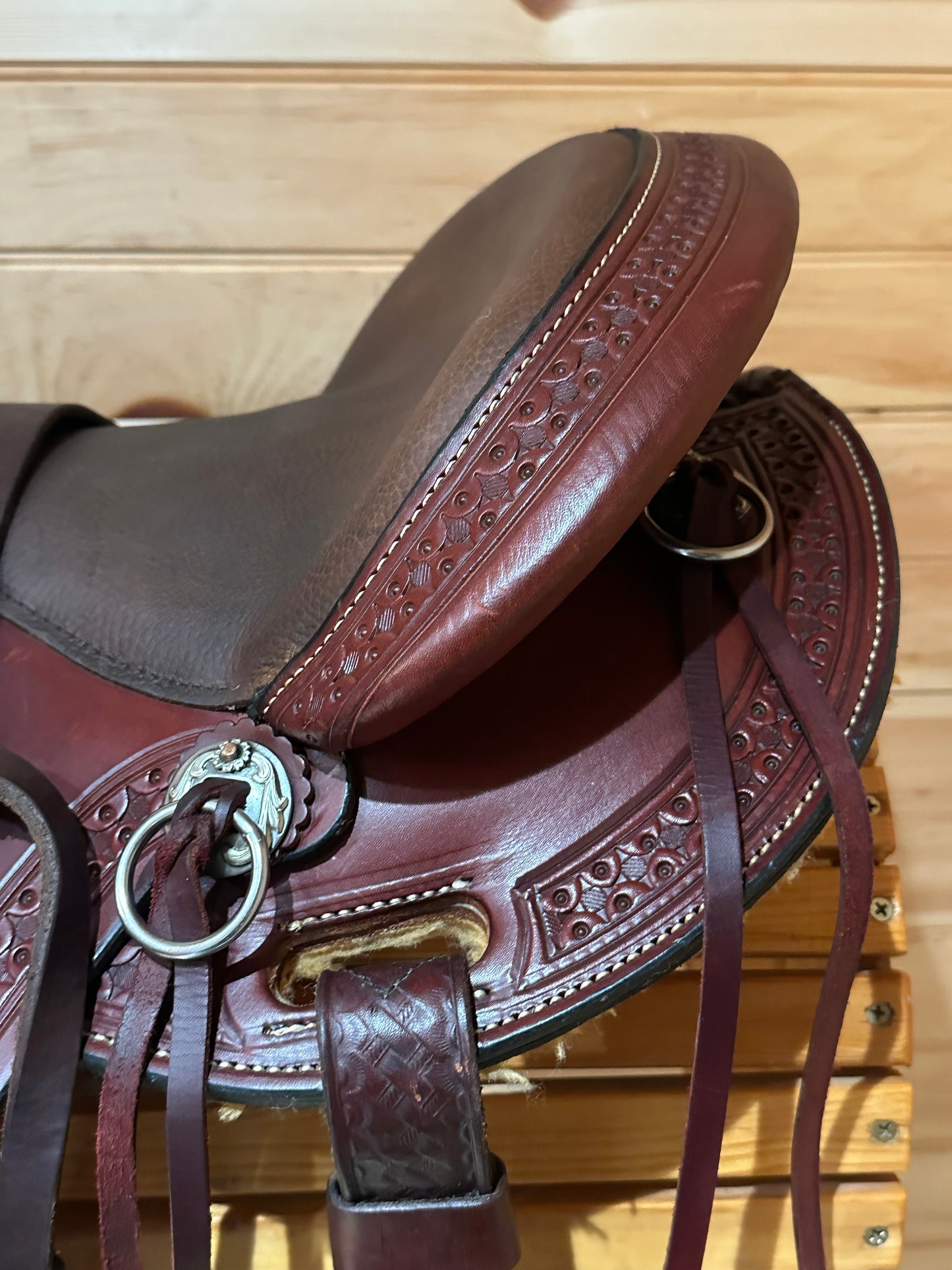 16” Circle Y Buffalo Gap Trail Western Saddle Model 2614