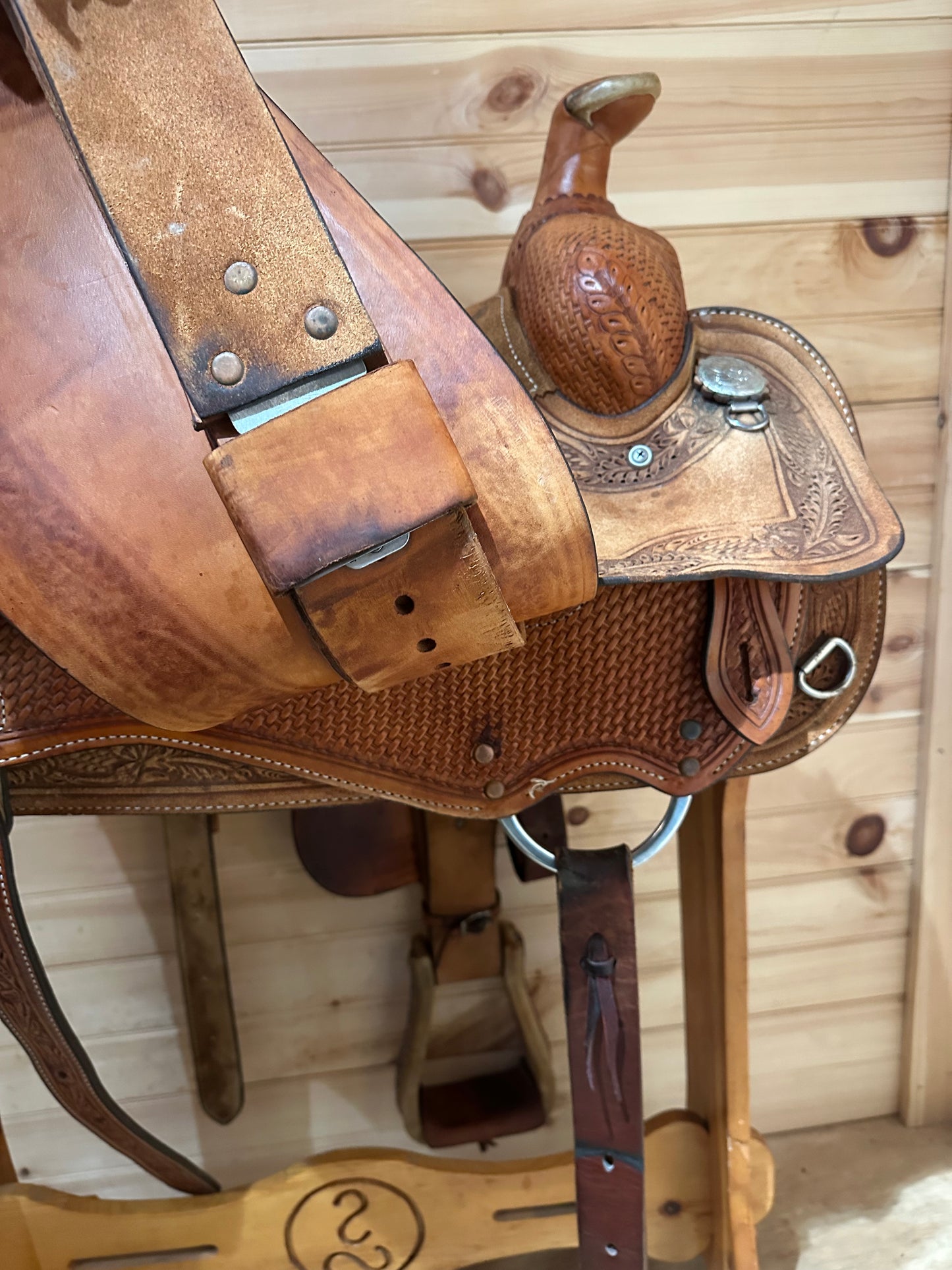 16” Circle Y Roping Western Saddle Model 1211