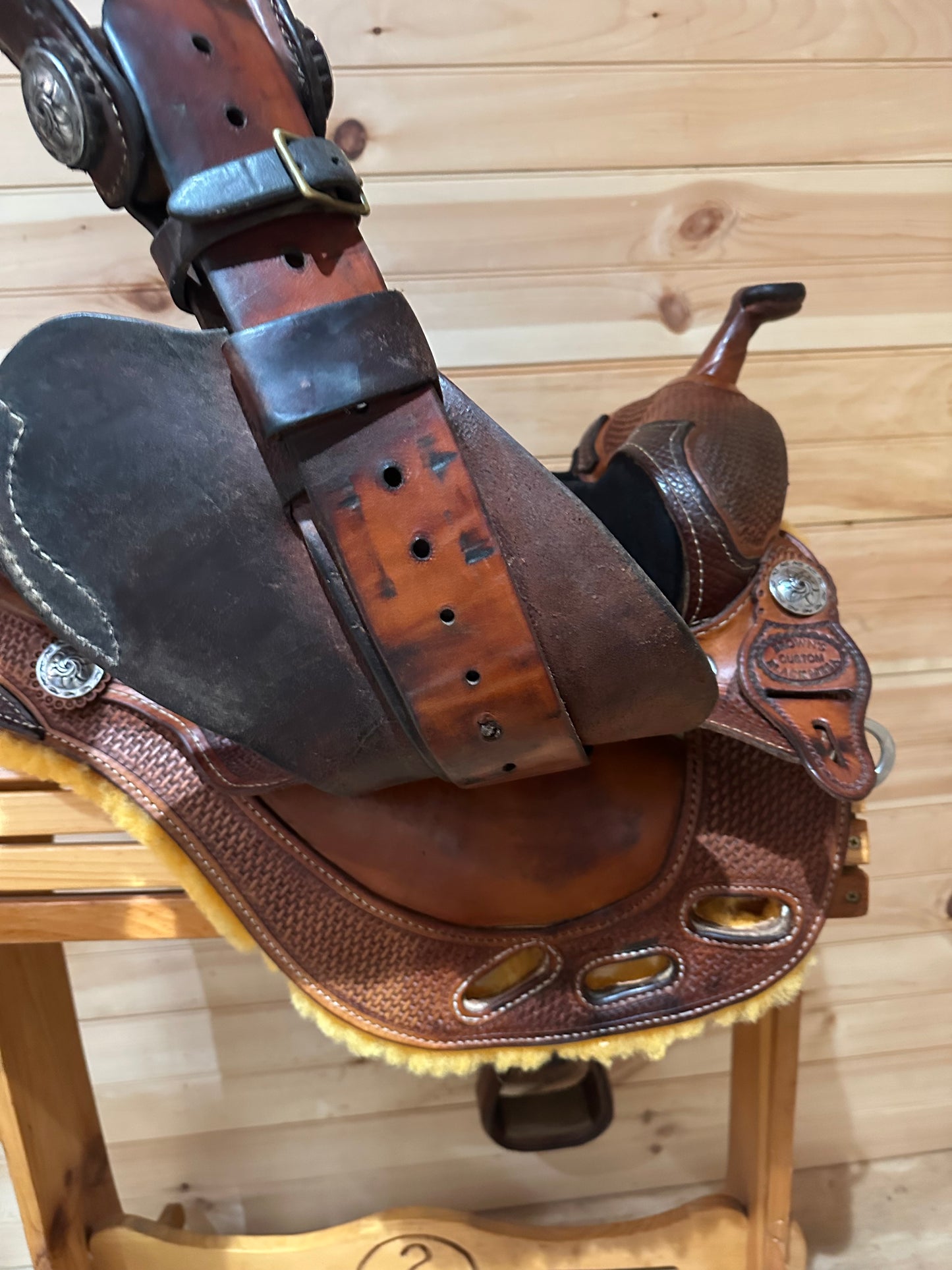 17” Len Brown’s Custom Black Mesa Pocket Racer Barrel Western Saddle