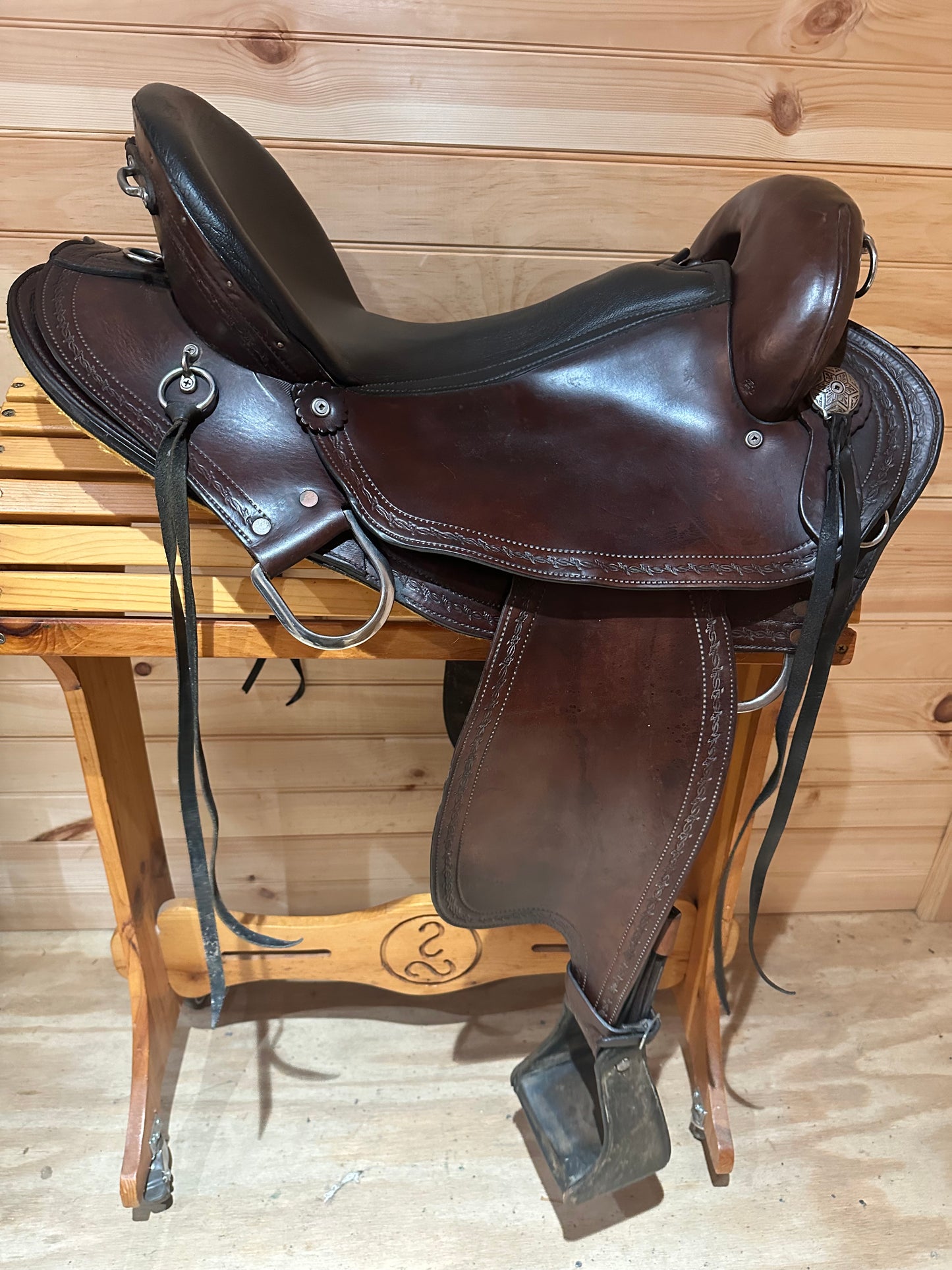 17” Liberty Bell Endurance Trail Saddle