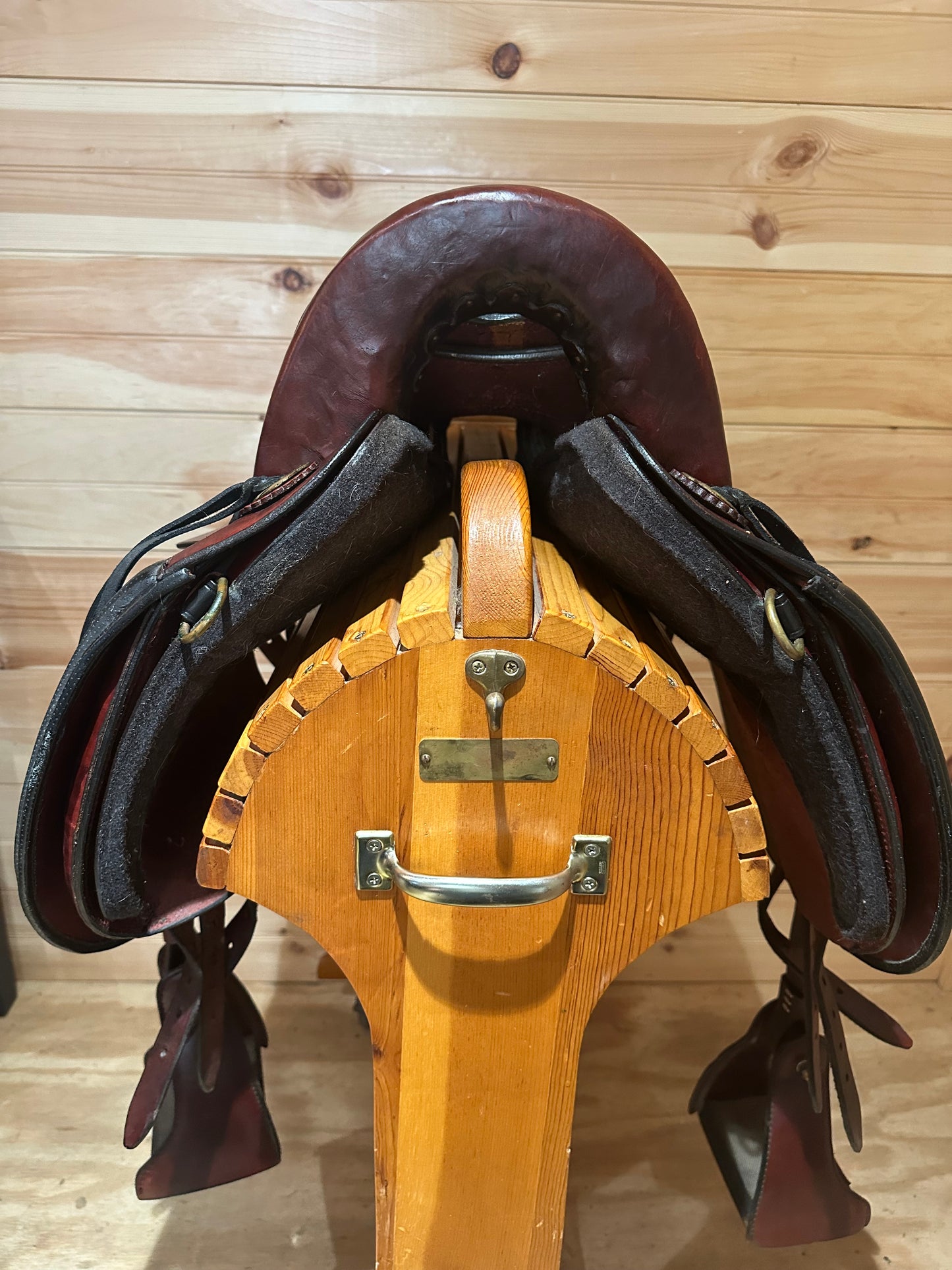 16.5” Tucker Equitation Endurance Trail Saddle Model 147