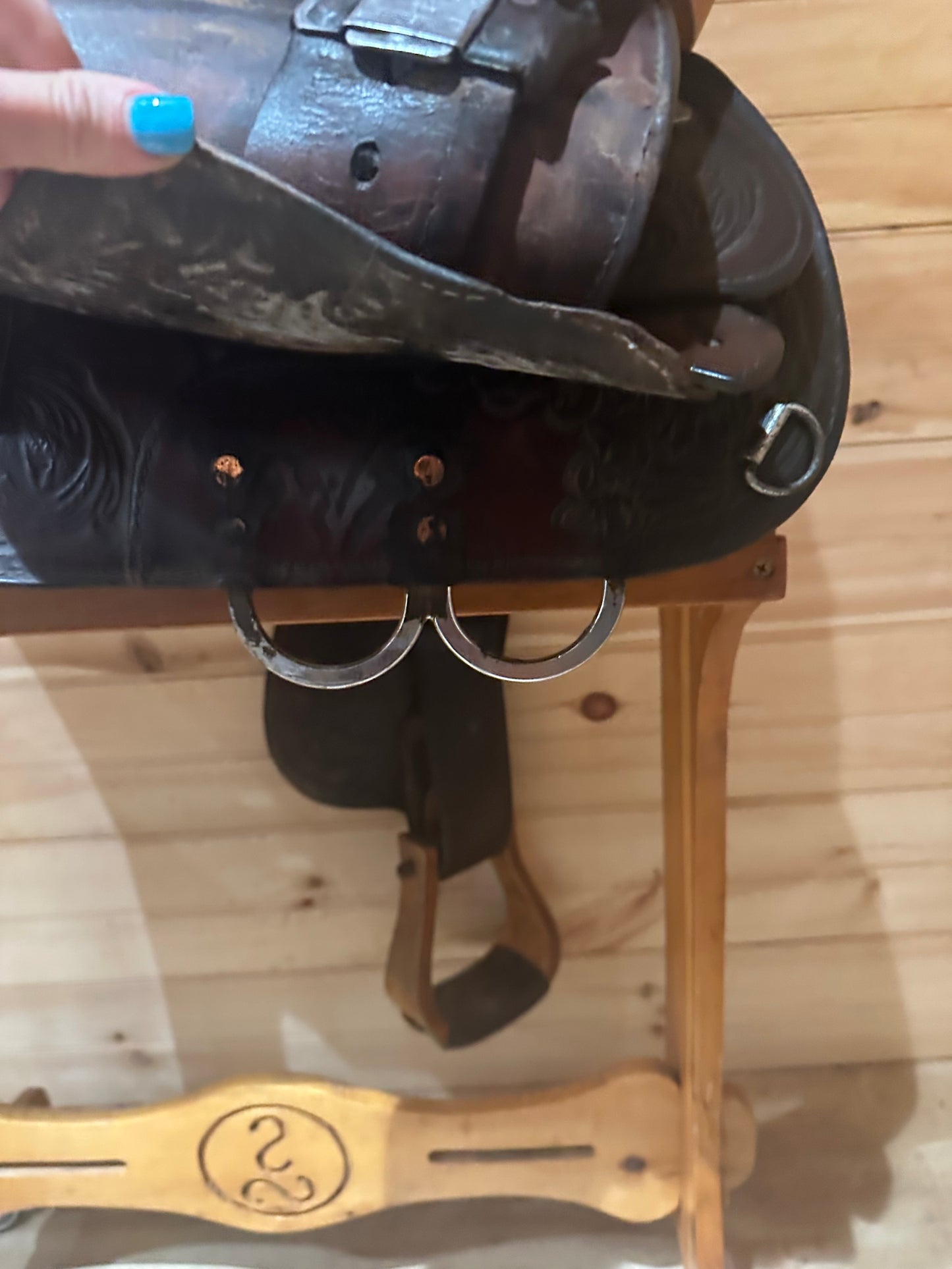 16” Circle Y Park & Trail Western Saddle Model 3105