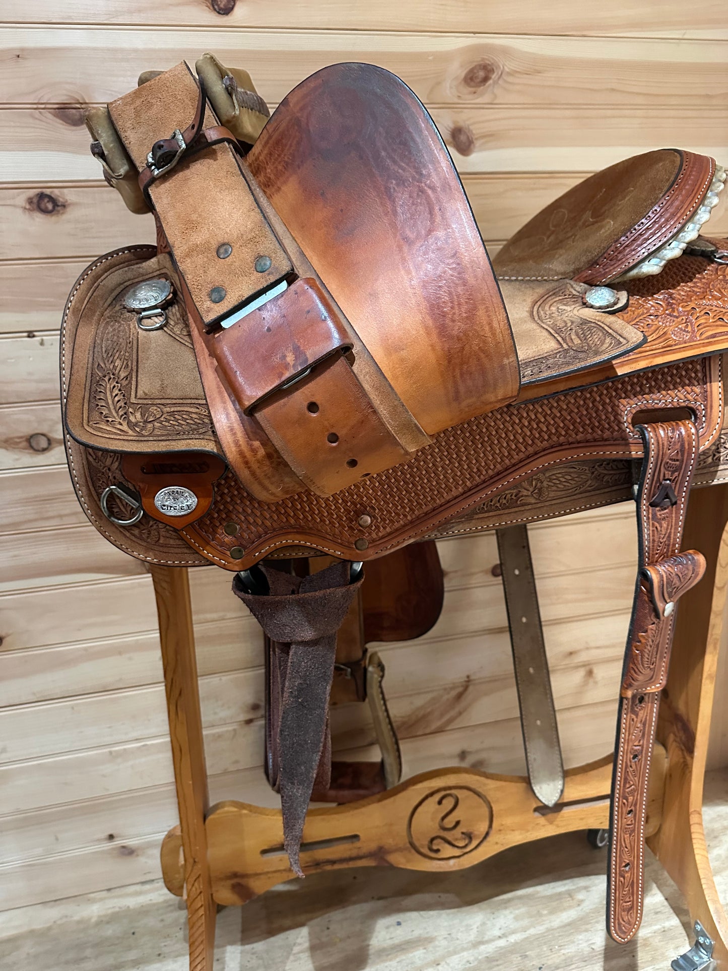 16” Circle Y Roping Western Saddle Model 1211