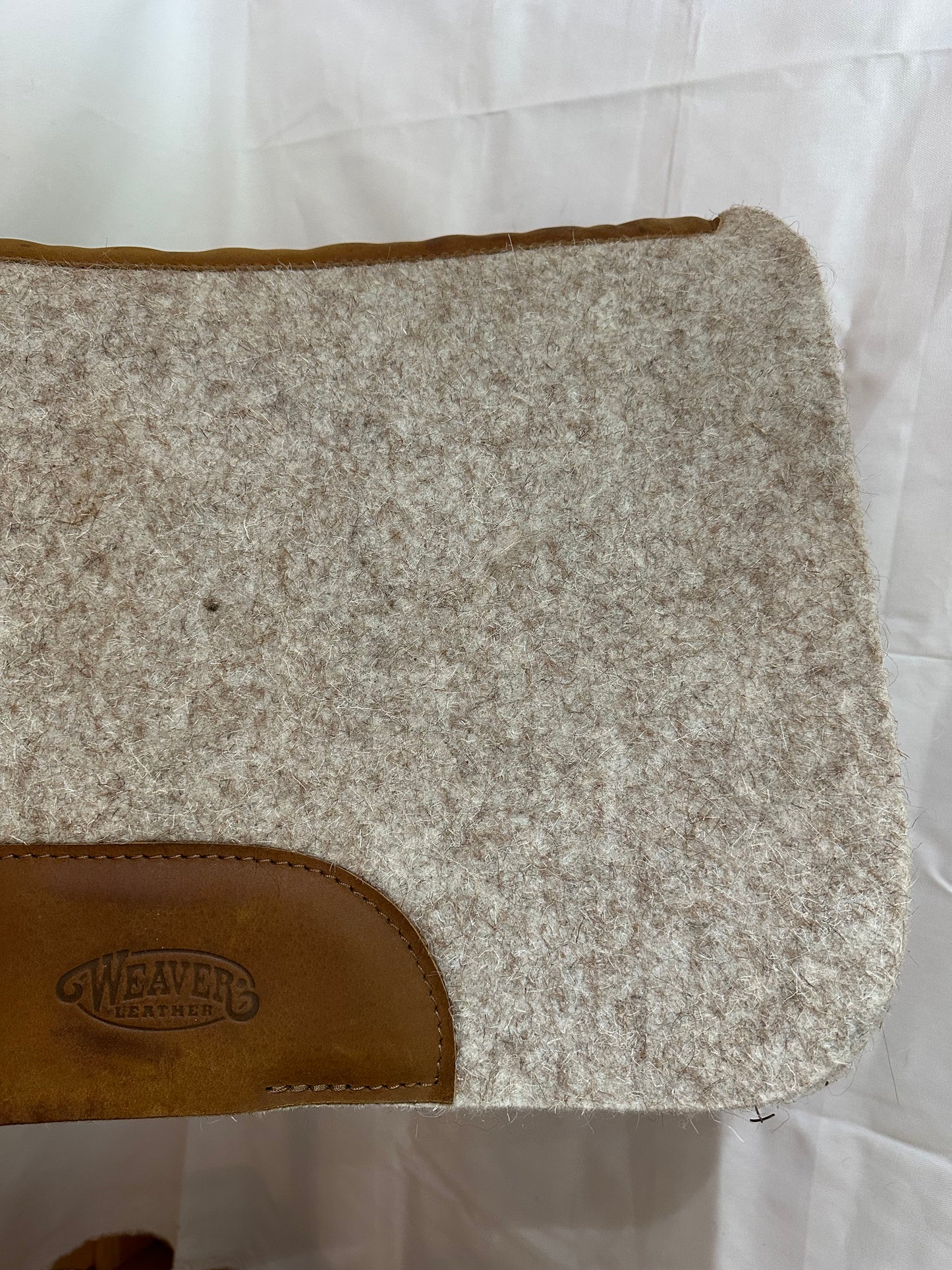 Weaver Contour Wool blend Felt Western Saddle Pad, 33”L x 32”D x1”
