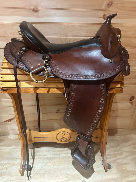 17” Imus 4-Beat Gaited Western Trail Saddle
