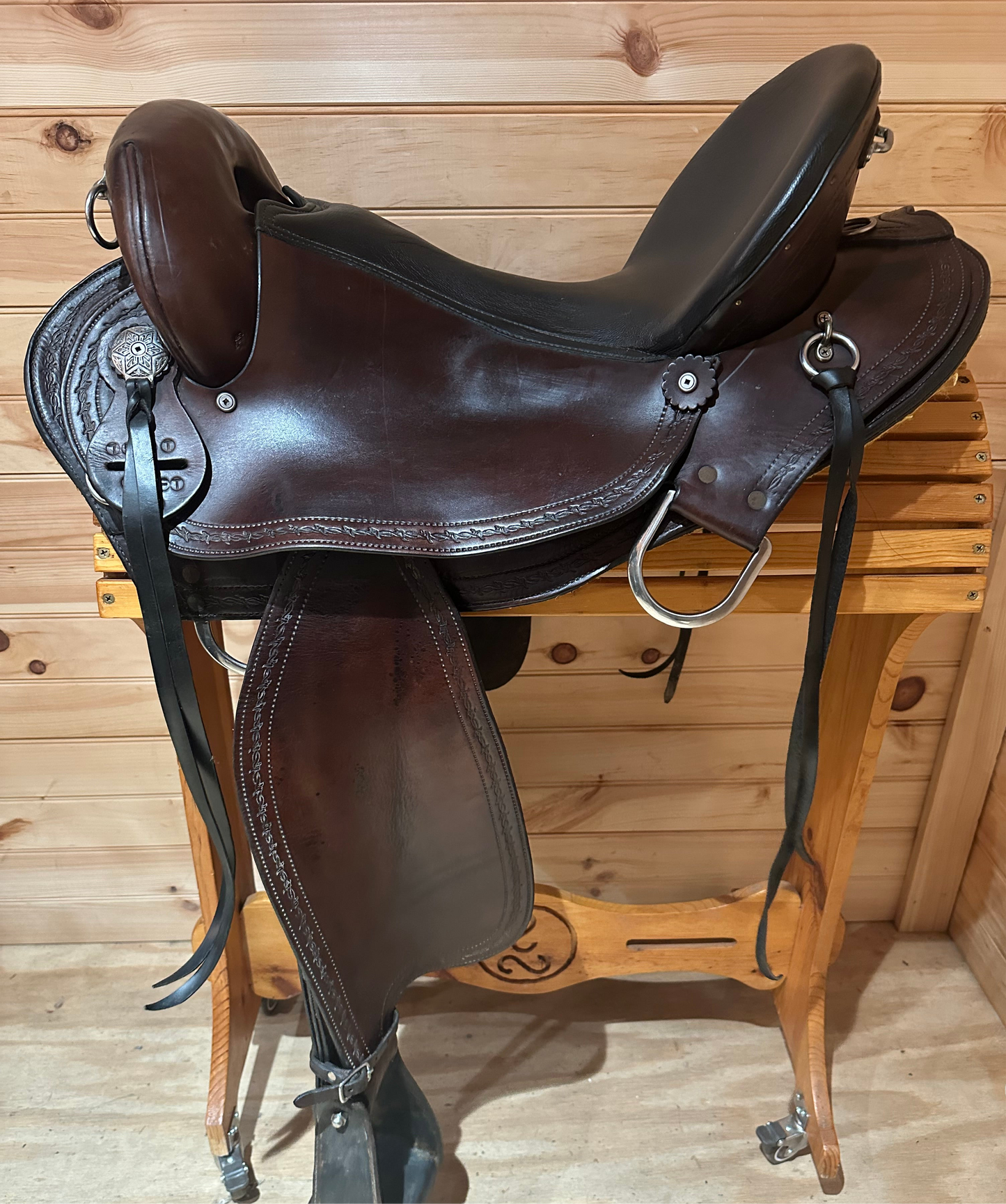 17” Liberty Bell Endurance Trail Saddle