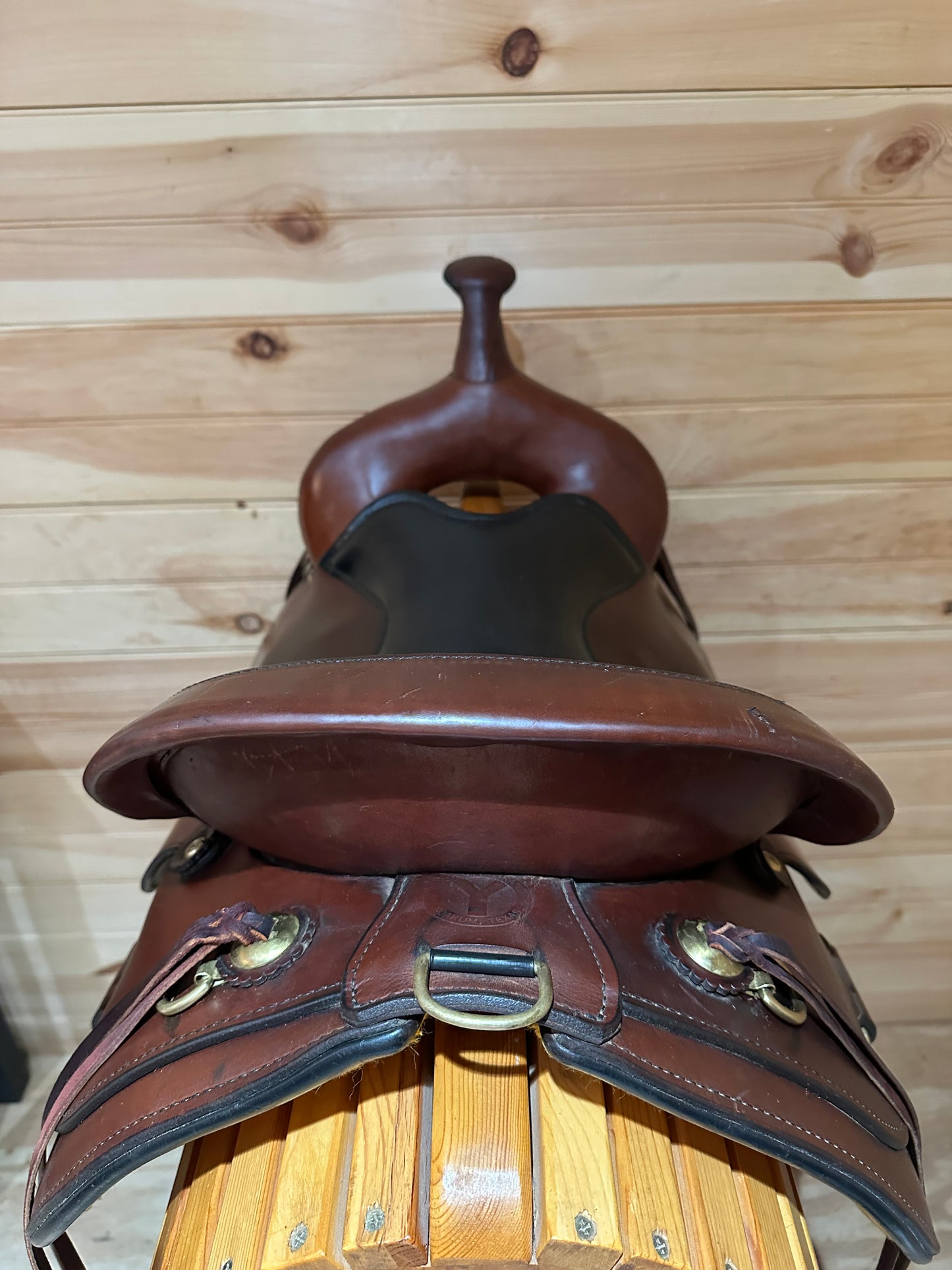 15” Circle Y Flex-Lite Western Trail Saddle Model 1650