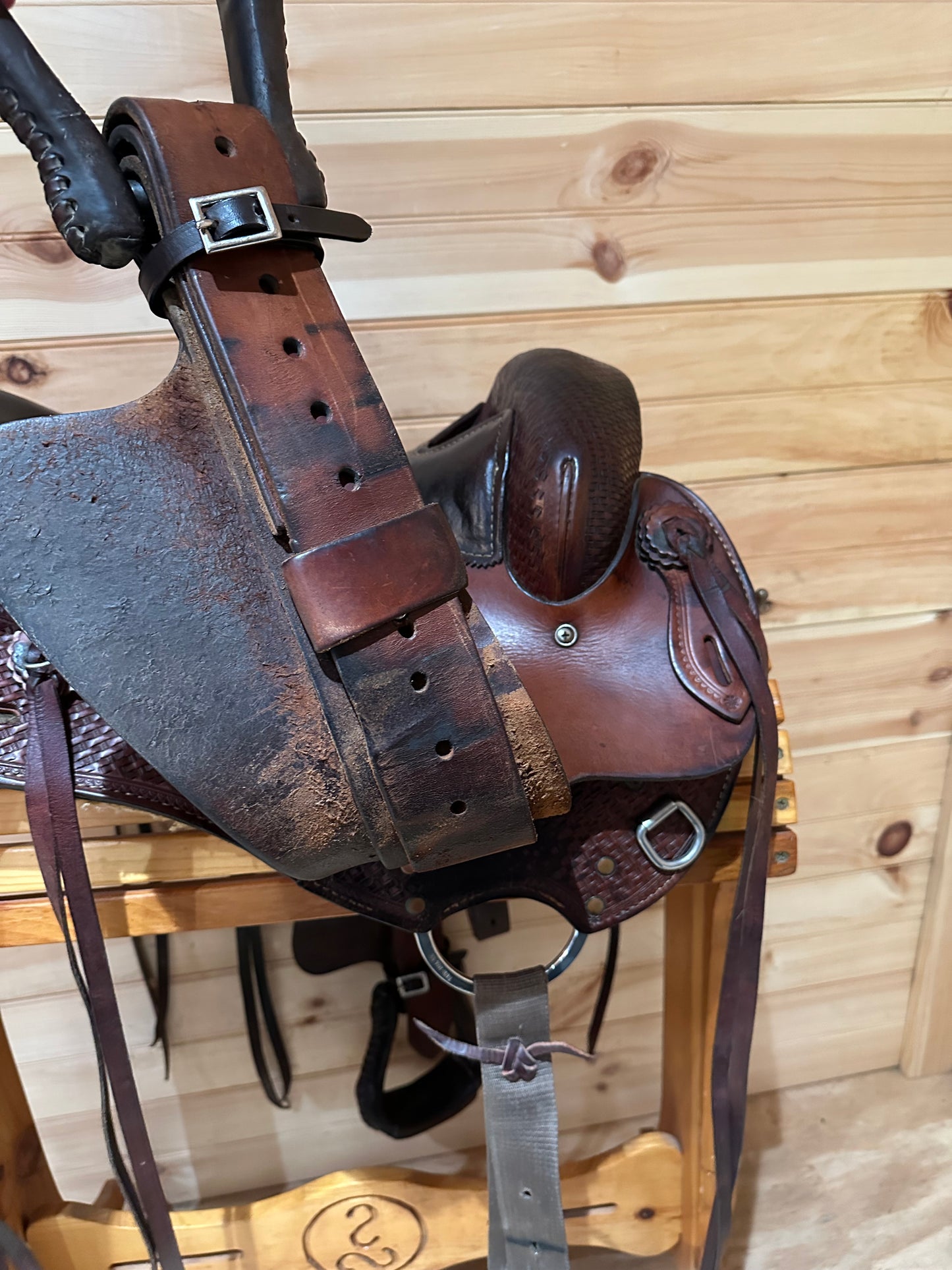 16” Crates Equi-Fit Arabian Endurance Trail Saddle Model 2192