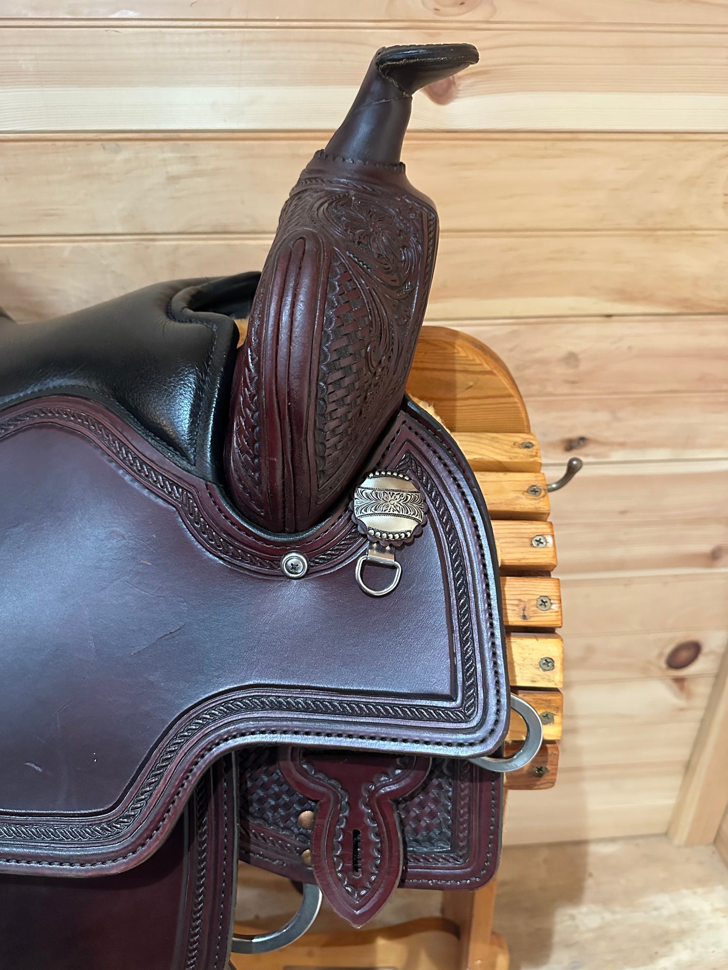 15” Stagecoach West Trail Classic Square Western Saddle Circle Y Model 110 (2024 Year)