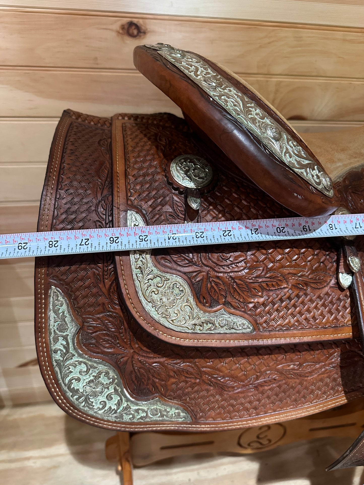 16” Champion Turf Western Show Saddle