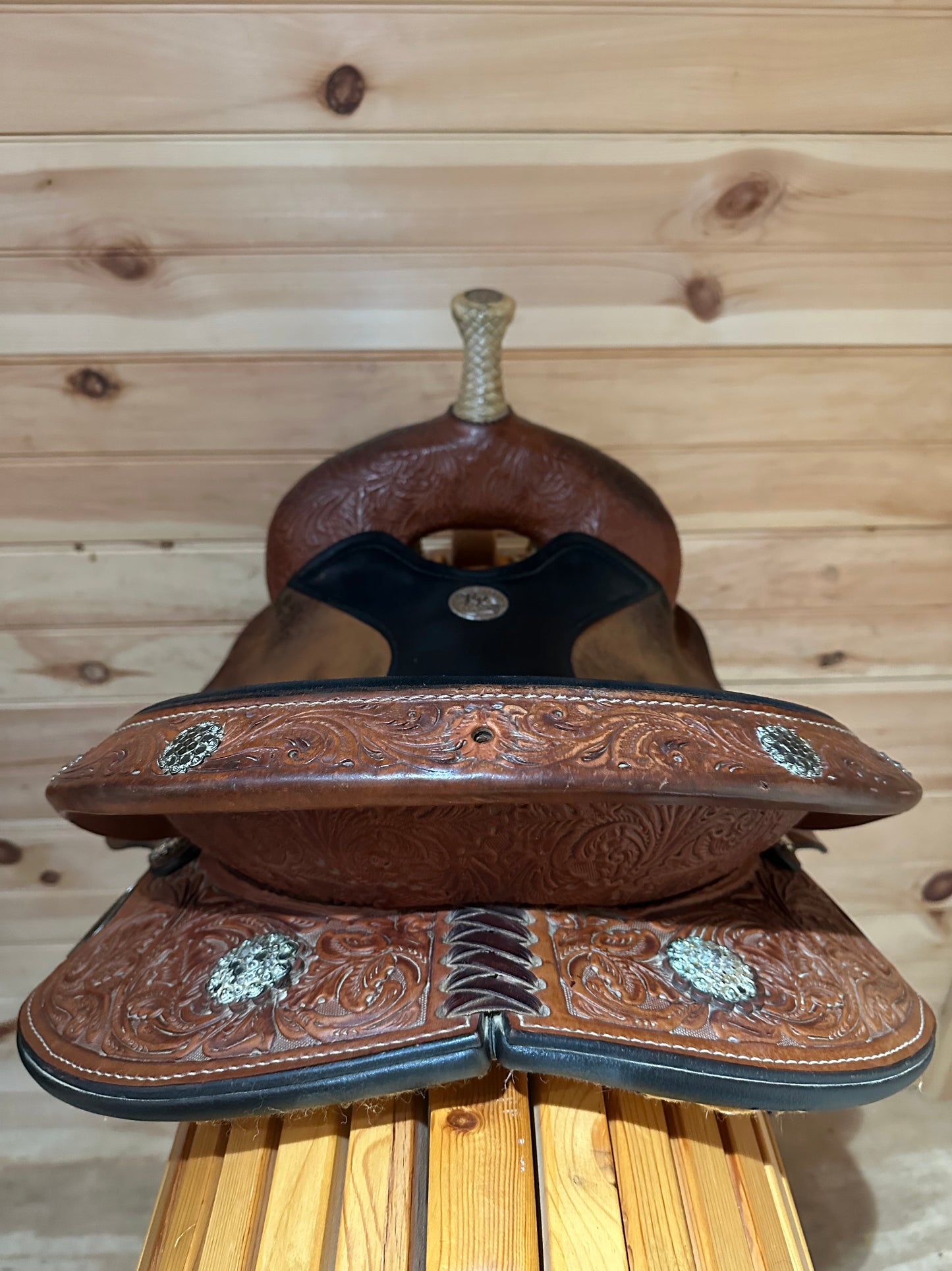 13.5” Circle Y Flex2 Kelly Kaminski Blaze Barrel Racing Saddle Model 1528