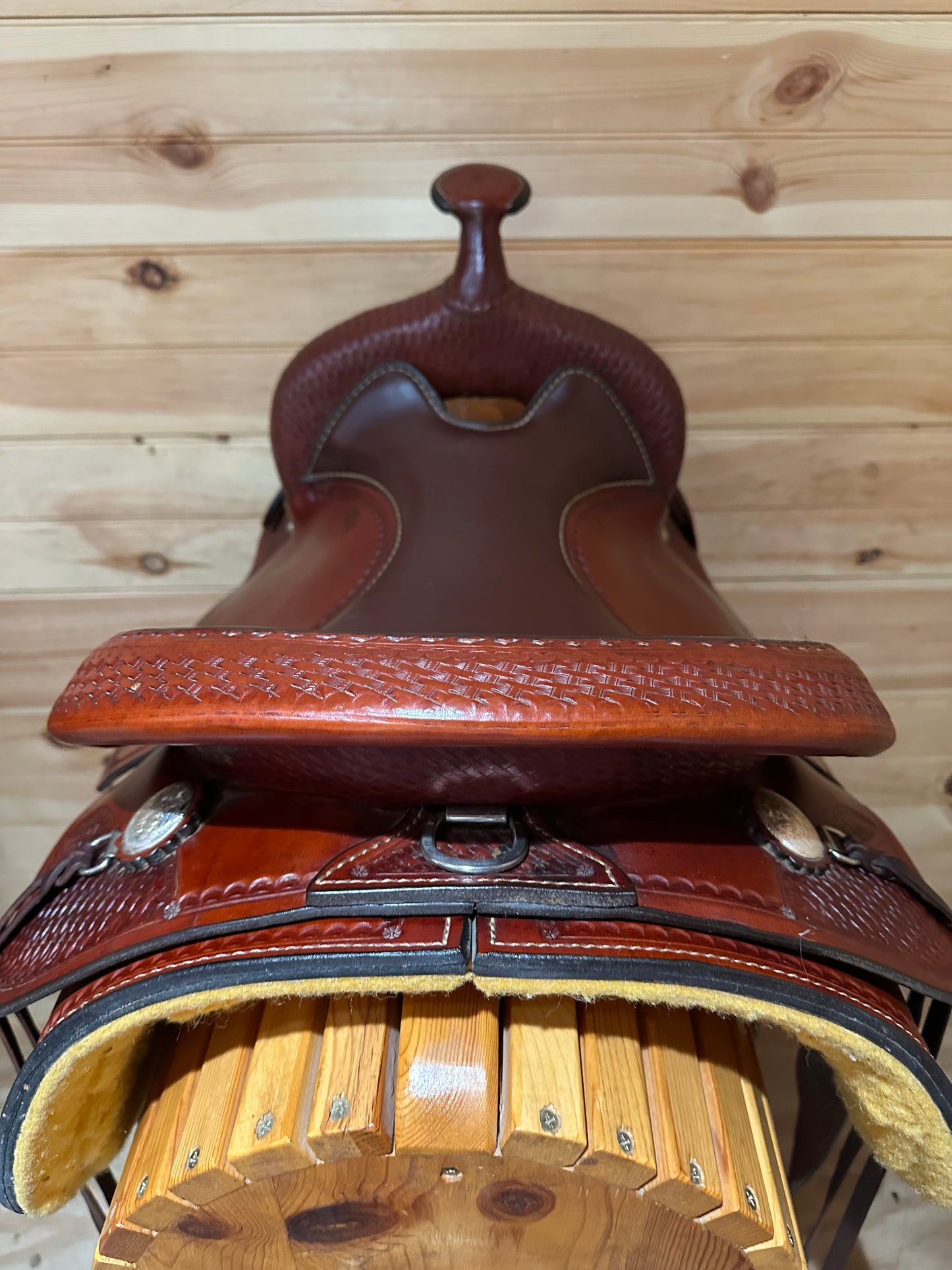 16” Crates Supreme Trail Western Saddle Model 2170-4