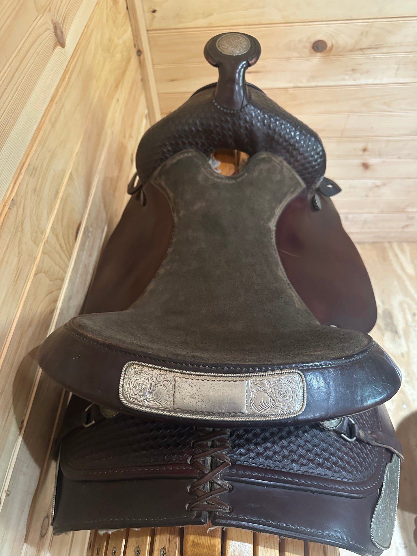 15” Circle Y Park & Trail Western Saddle Model 3525