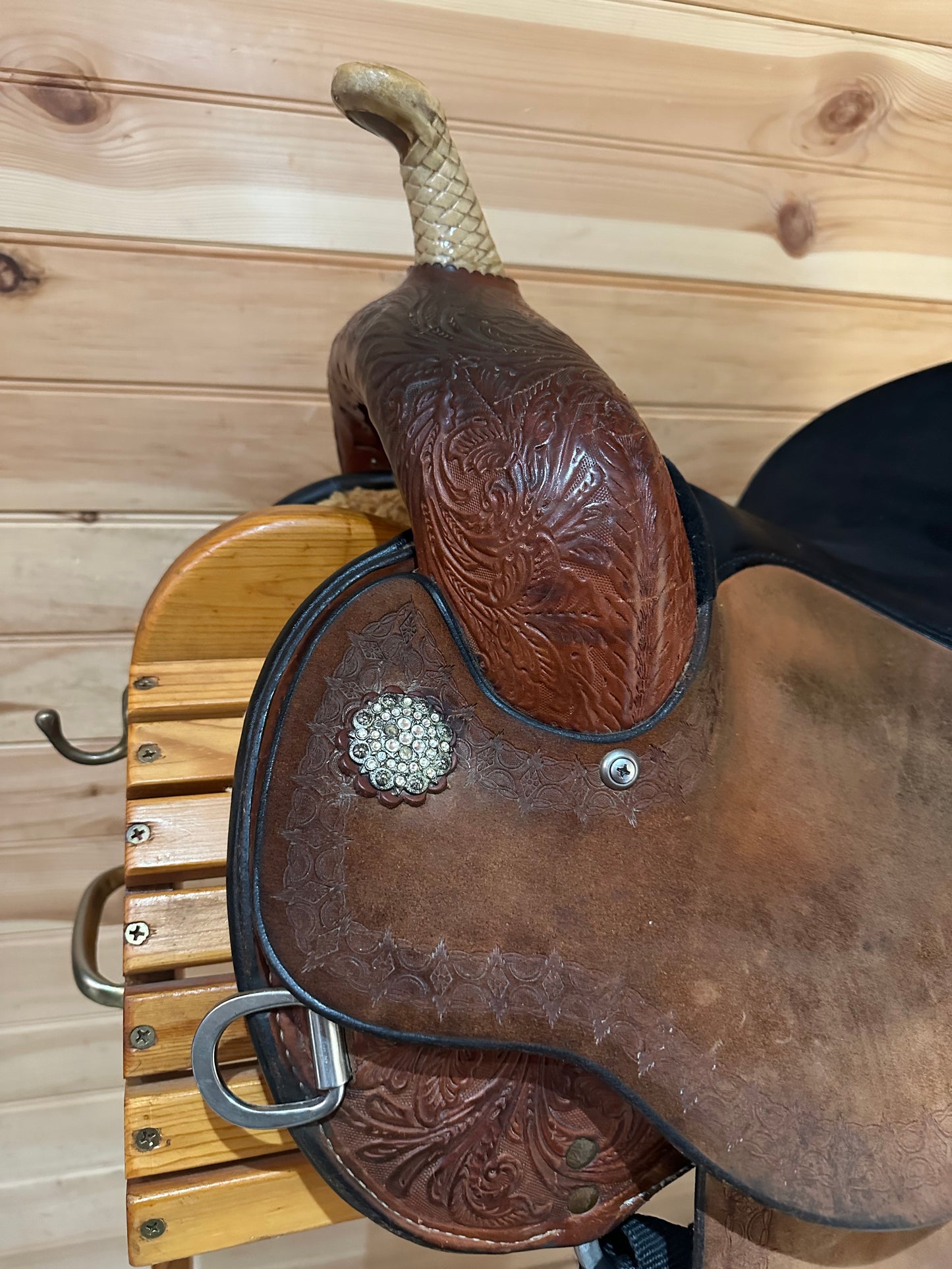 13.5” Circle Y Flex2 Kelly Kaminski Blaze Barrel Racing Saddle Model 1528