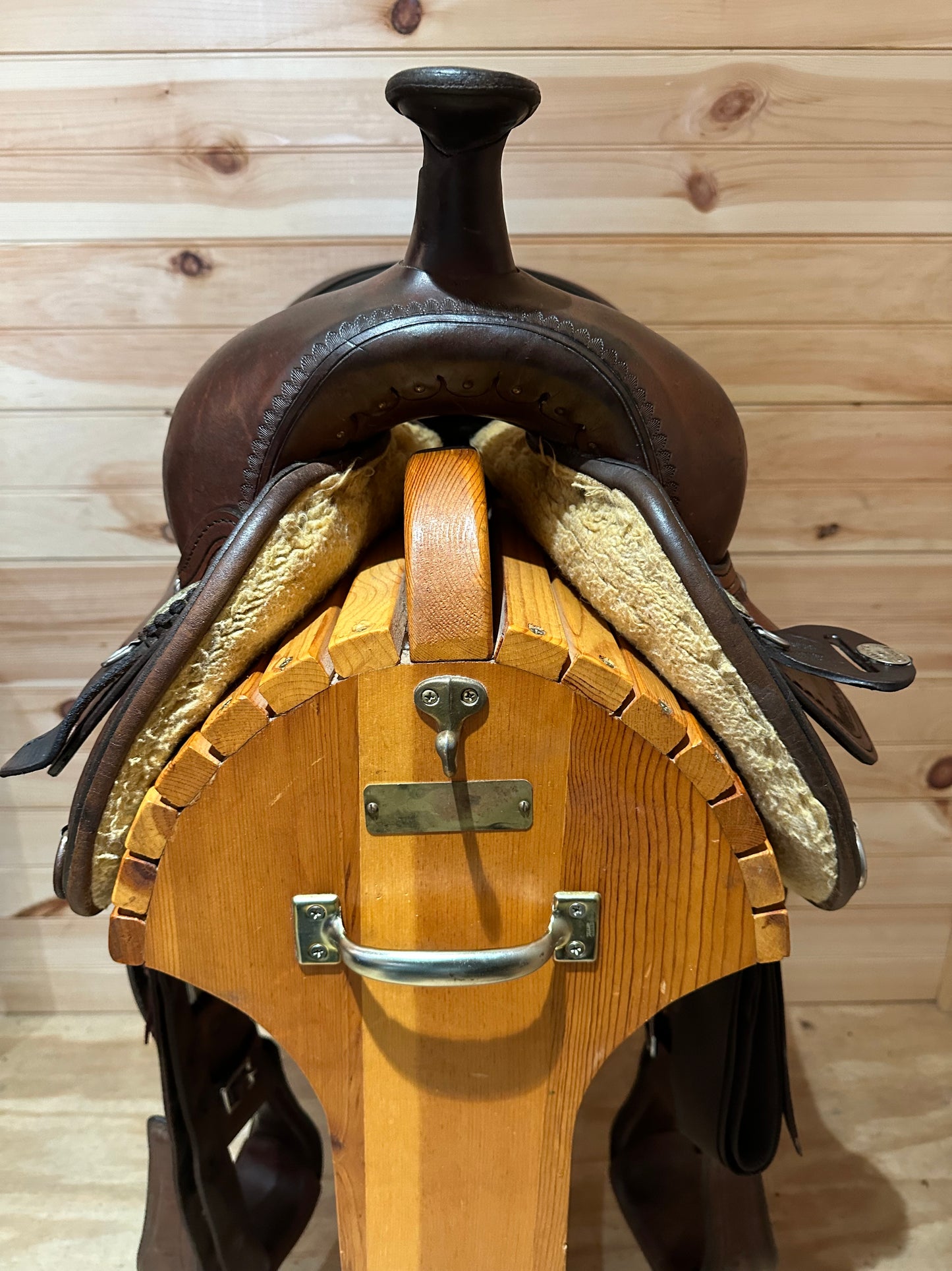16” Circle Y Omaha Flex-Lite Western Trail Saddle Model 1554