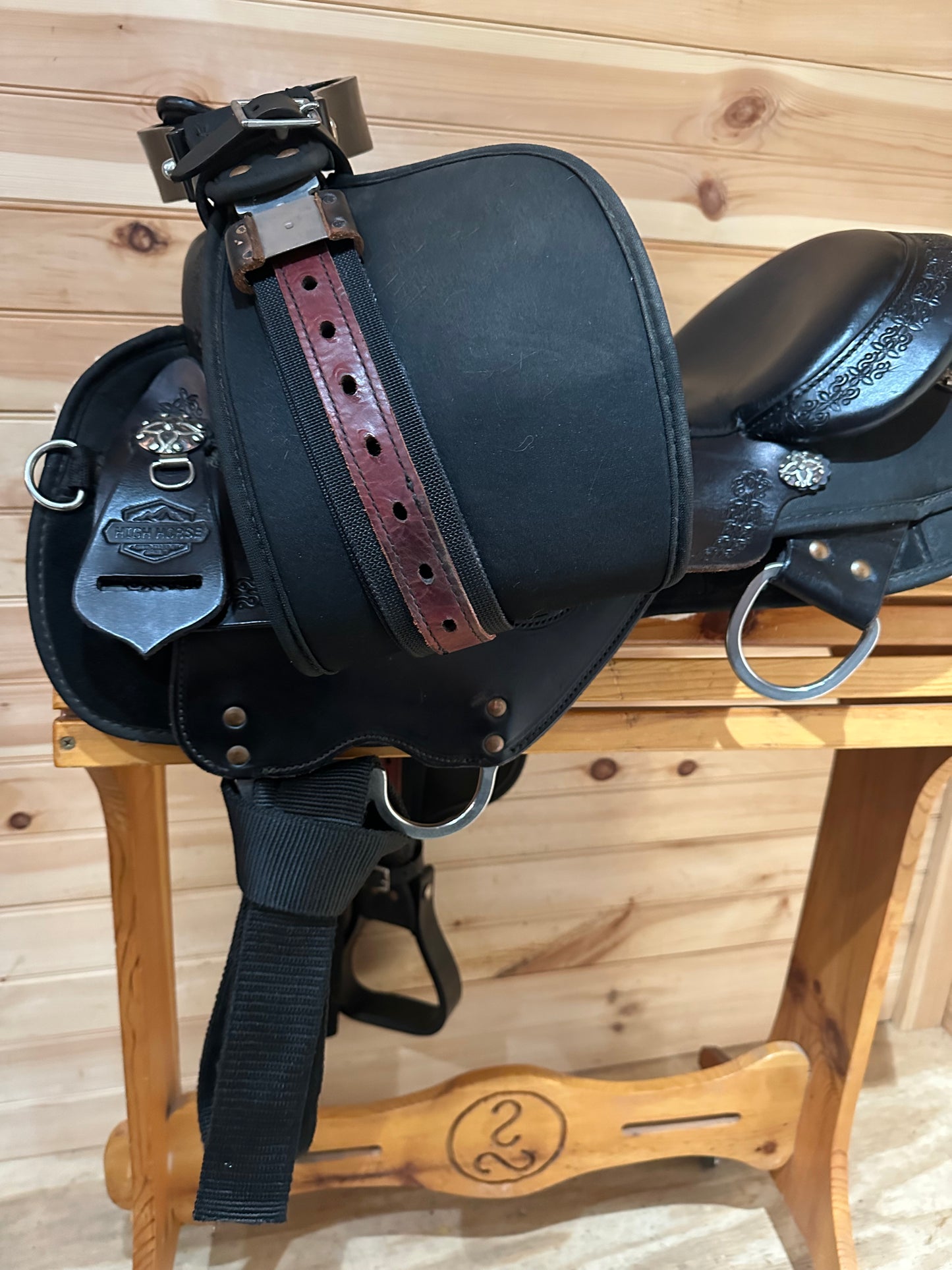 15” Circle Y High Horse Daisetta Trail Saddle Model 6914 (2021 Year)