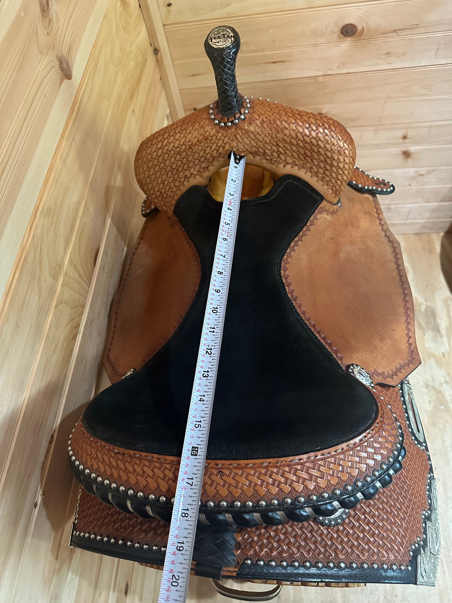 16” Tex Tan Talmadge Green Diamond Barrel Saddle Model 08-8927NA6