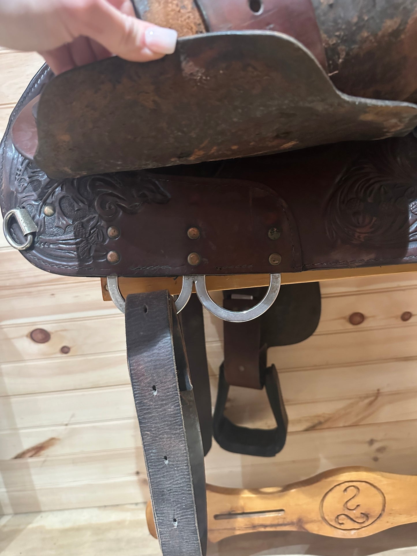 16” Circle Y Western Show Saddle Model 3960