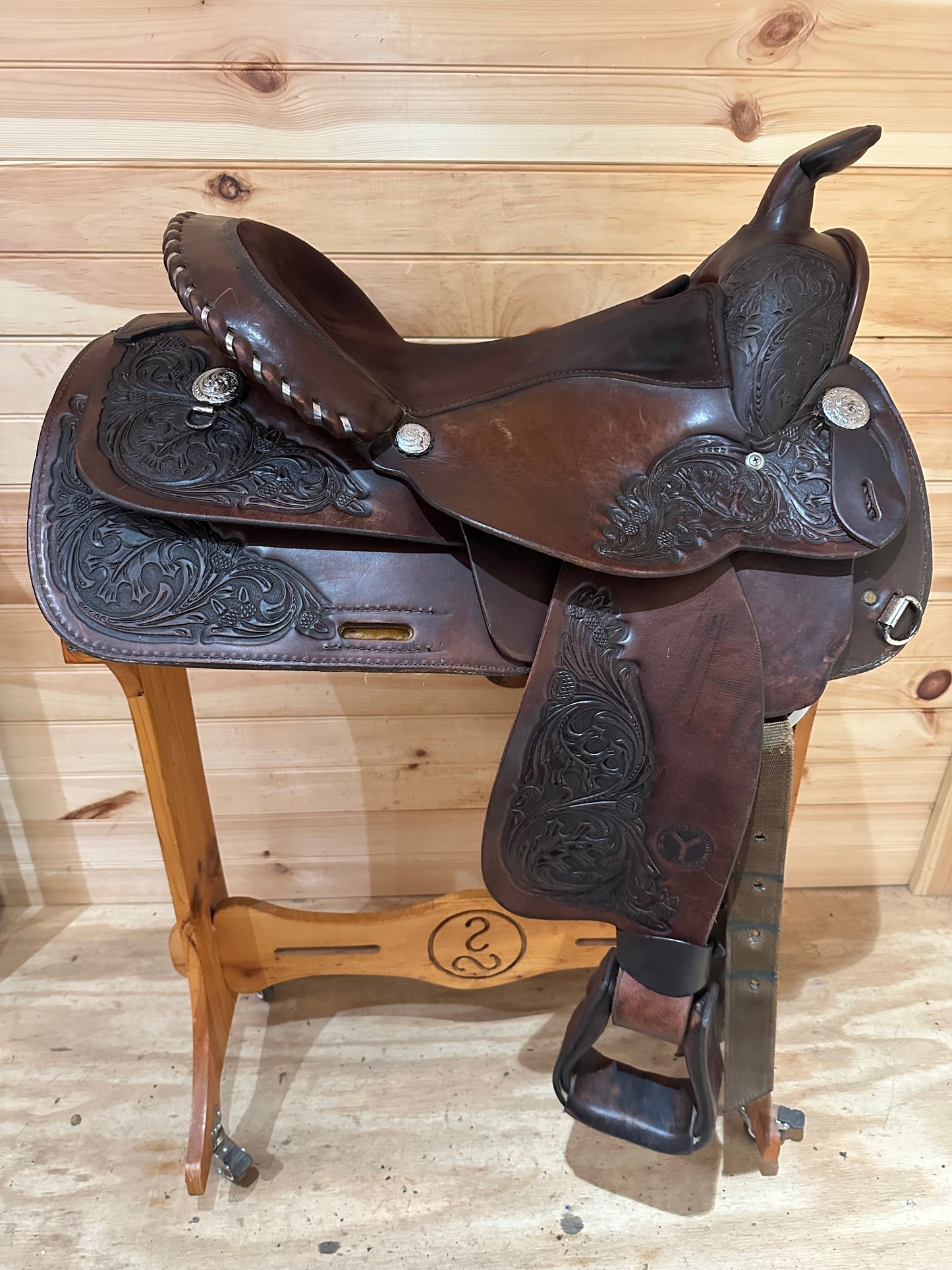15” Circle Y Arabian Park & Trail Western Trail Saddle Model 3940