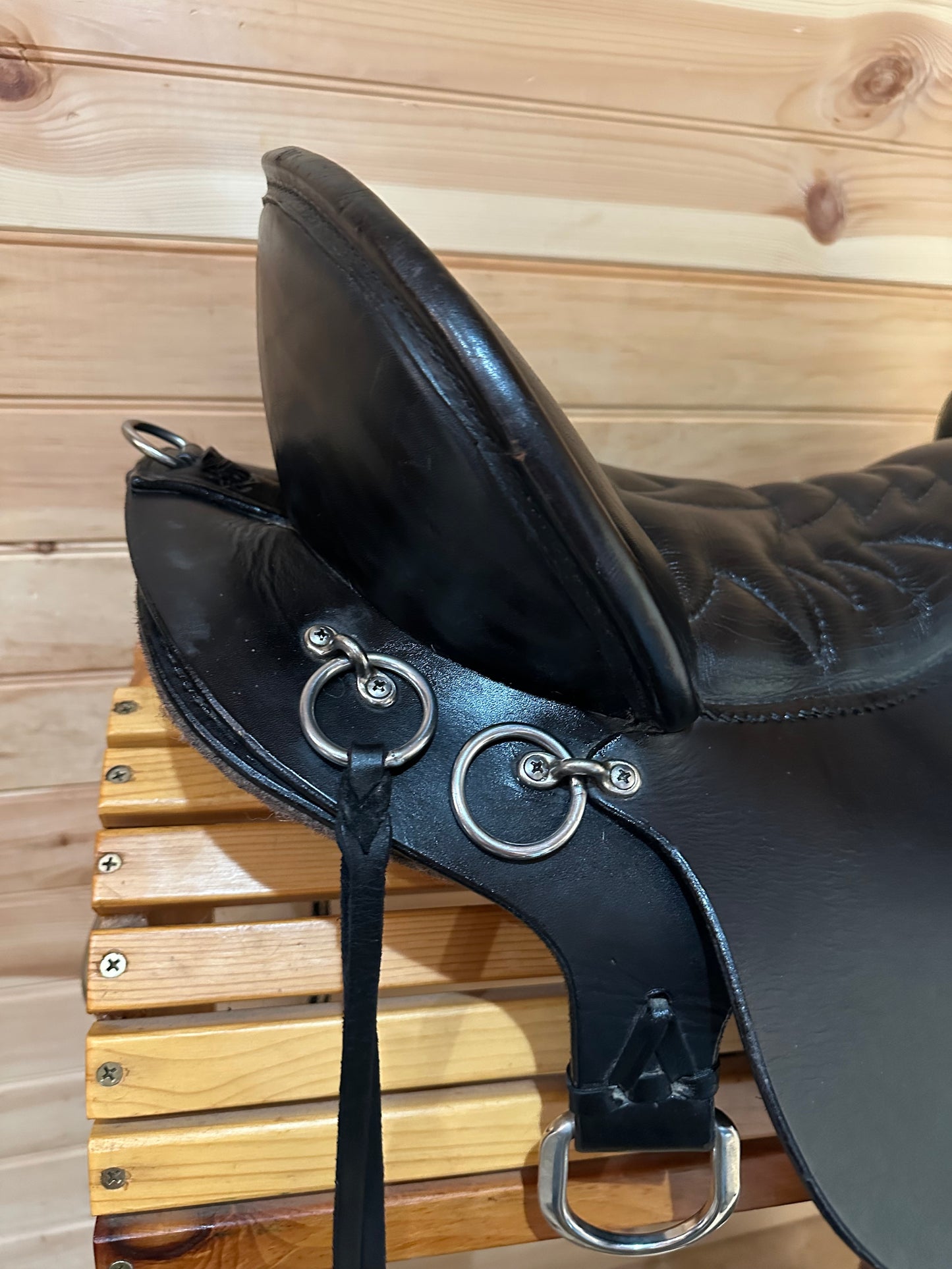 16.5” Tucker Black Mountain Western Trail Saddle Model 261