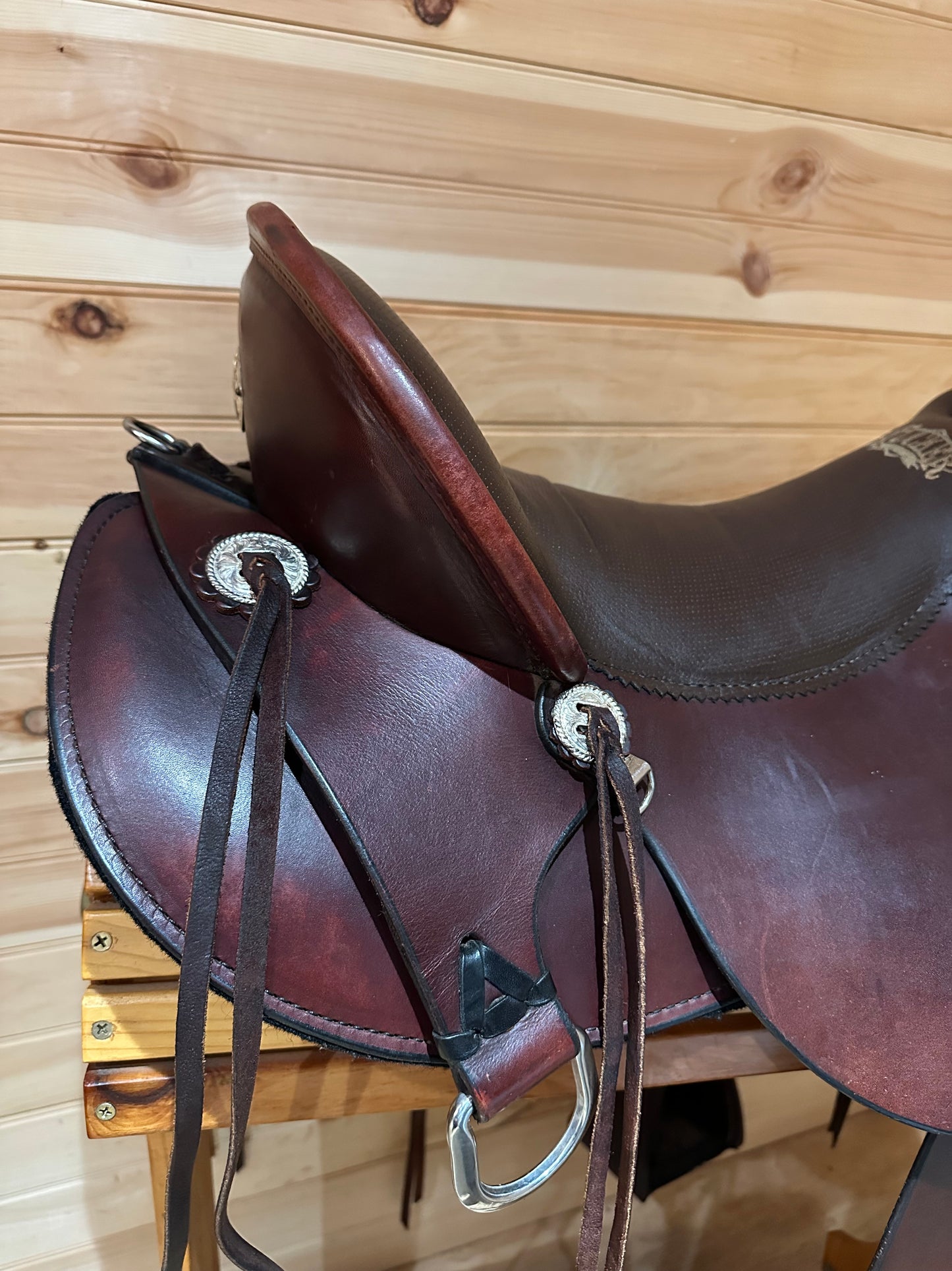 17.5” Tucker Gen II Competitor Endurance Trail Saddle Model 151