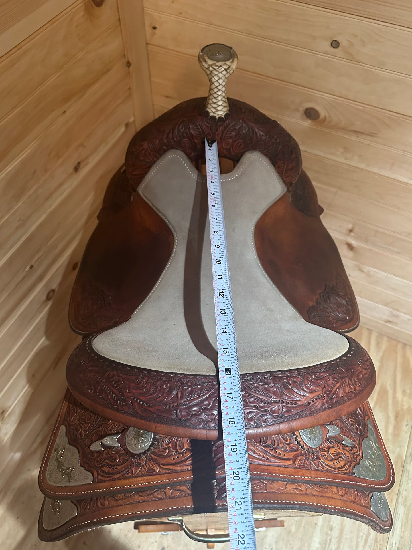 16” Circle Y Equitation Western Show Saddle Model 2893