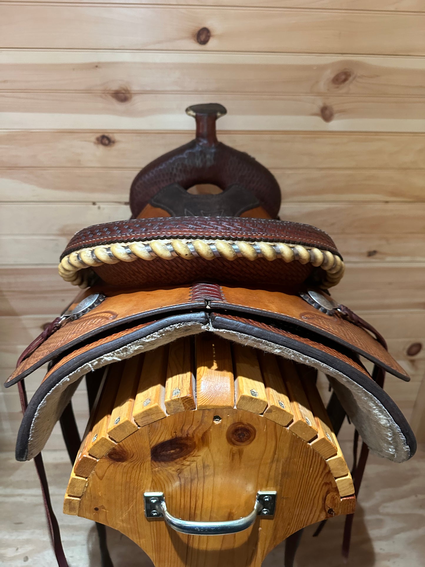 15.5” Crates Team Roper Western Saddle Model 4762
