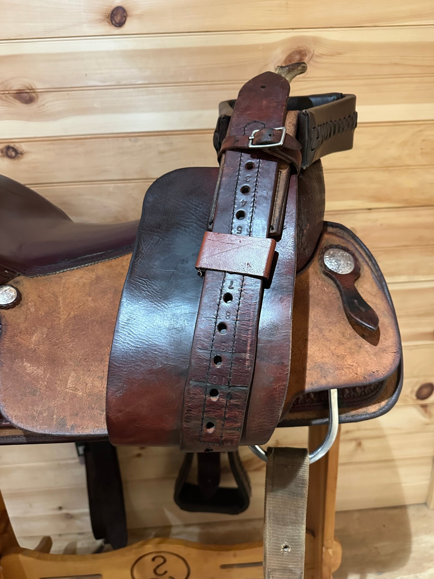16.5” Billy Cook Cutter Western Saddle Model 432