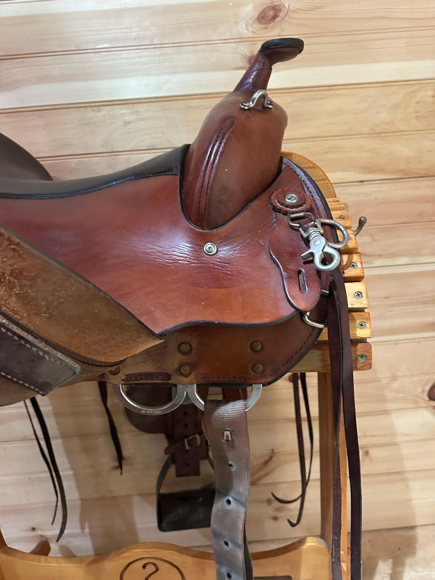 15.5” Tex Tan Hereford Tex-Flex Round Skirt Western Trail Saddle