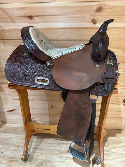 15” Circle Y High Horse RunAway Gator Barrel Saddle Model 6223