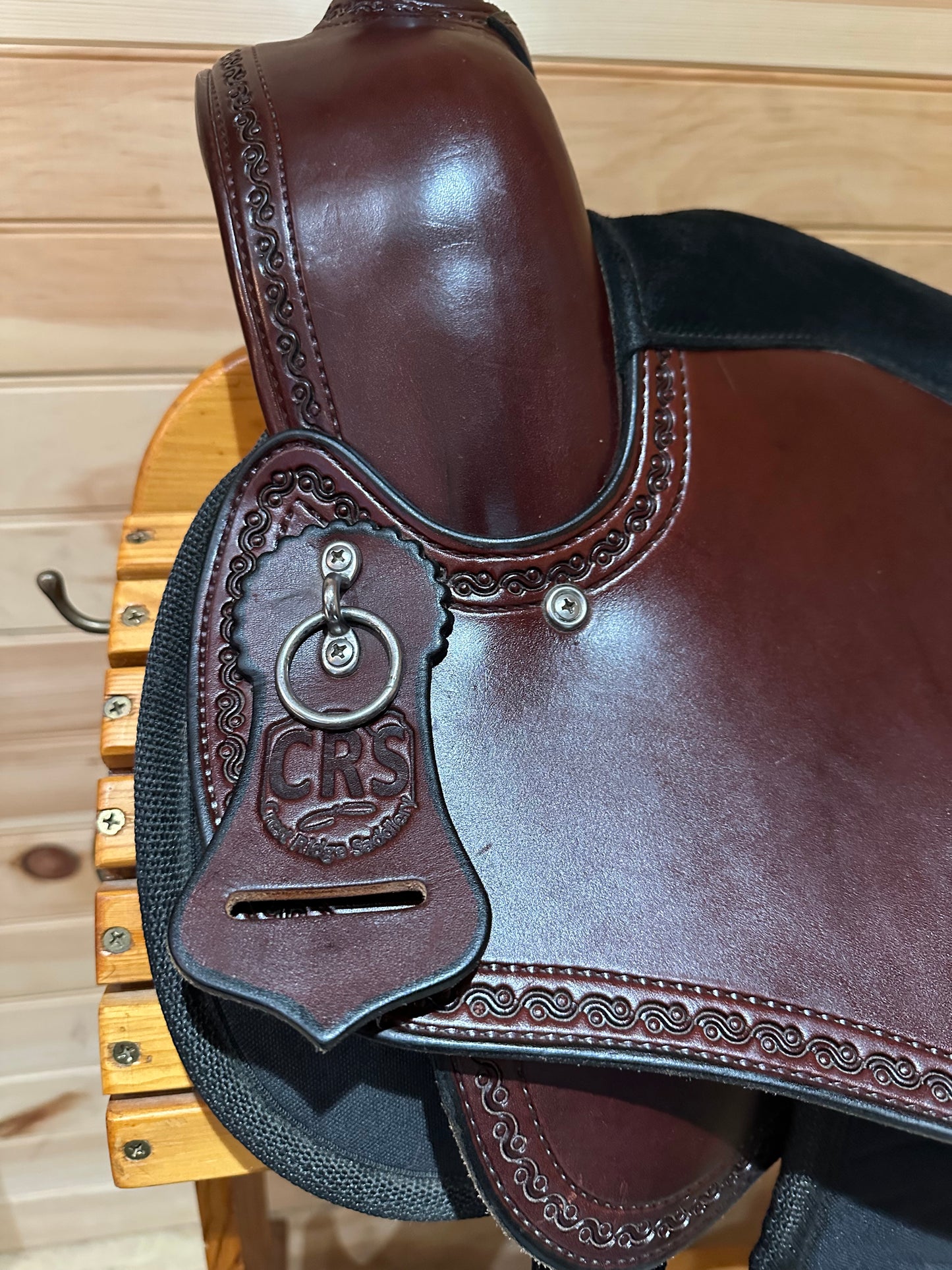 16” Crest Ridge Saddlery Sentry Lite Western Trail Saddle