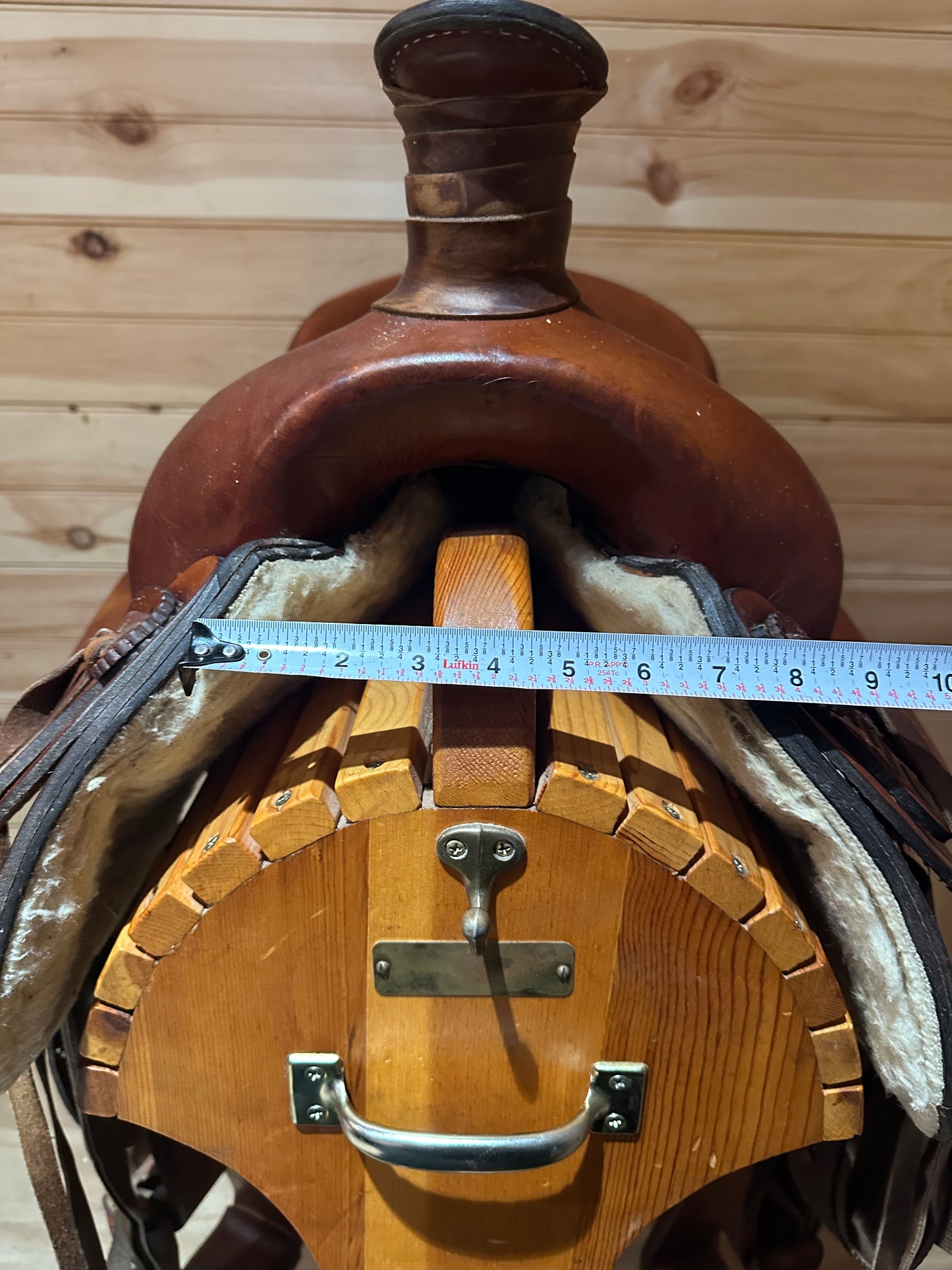 16” Dakota Saddlery Roping Saddle Model 500