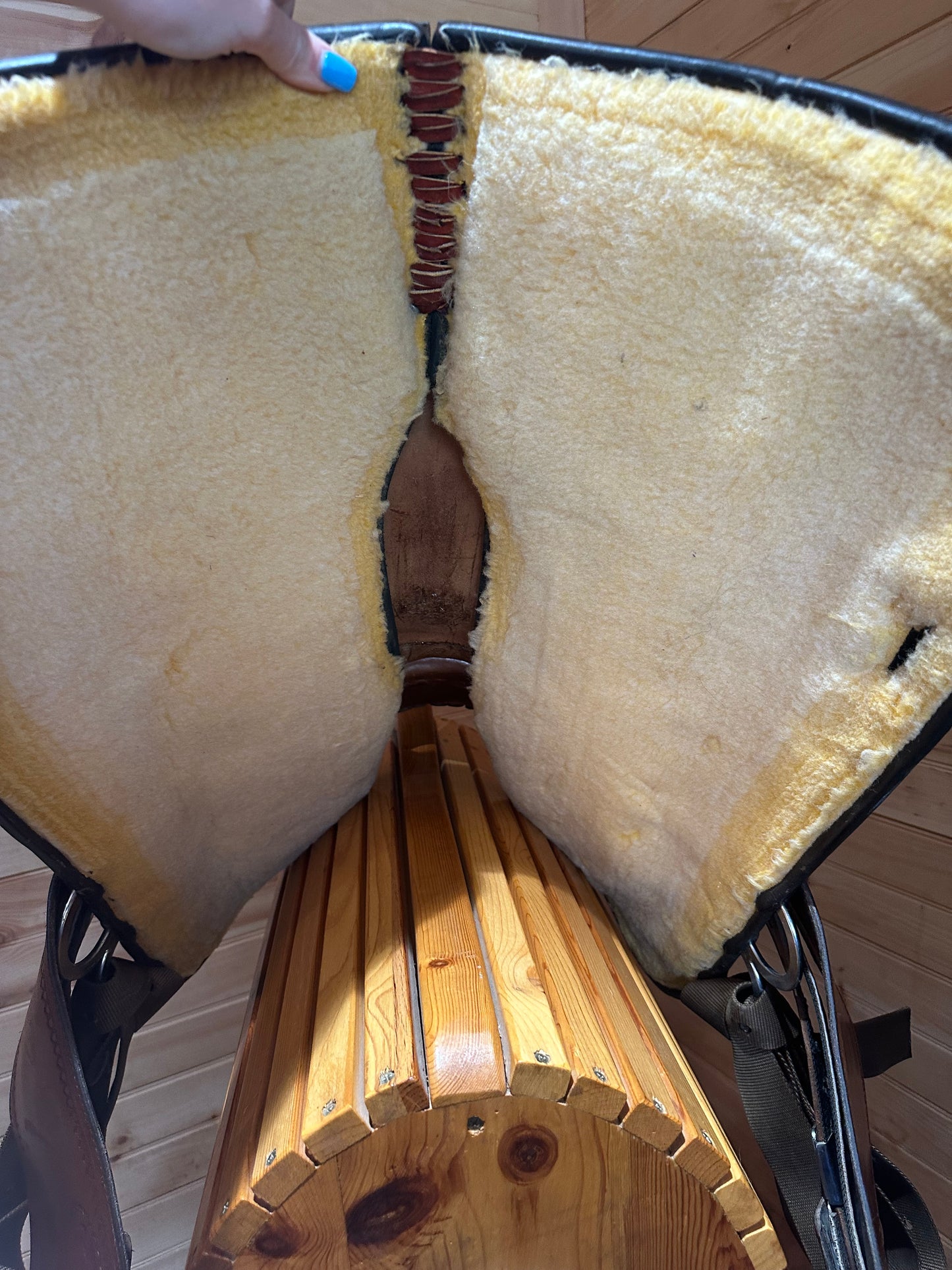 16” Circle Y Topeka Flex-Lite Western Trail Saddle Model 1551